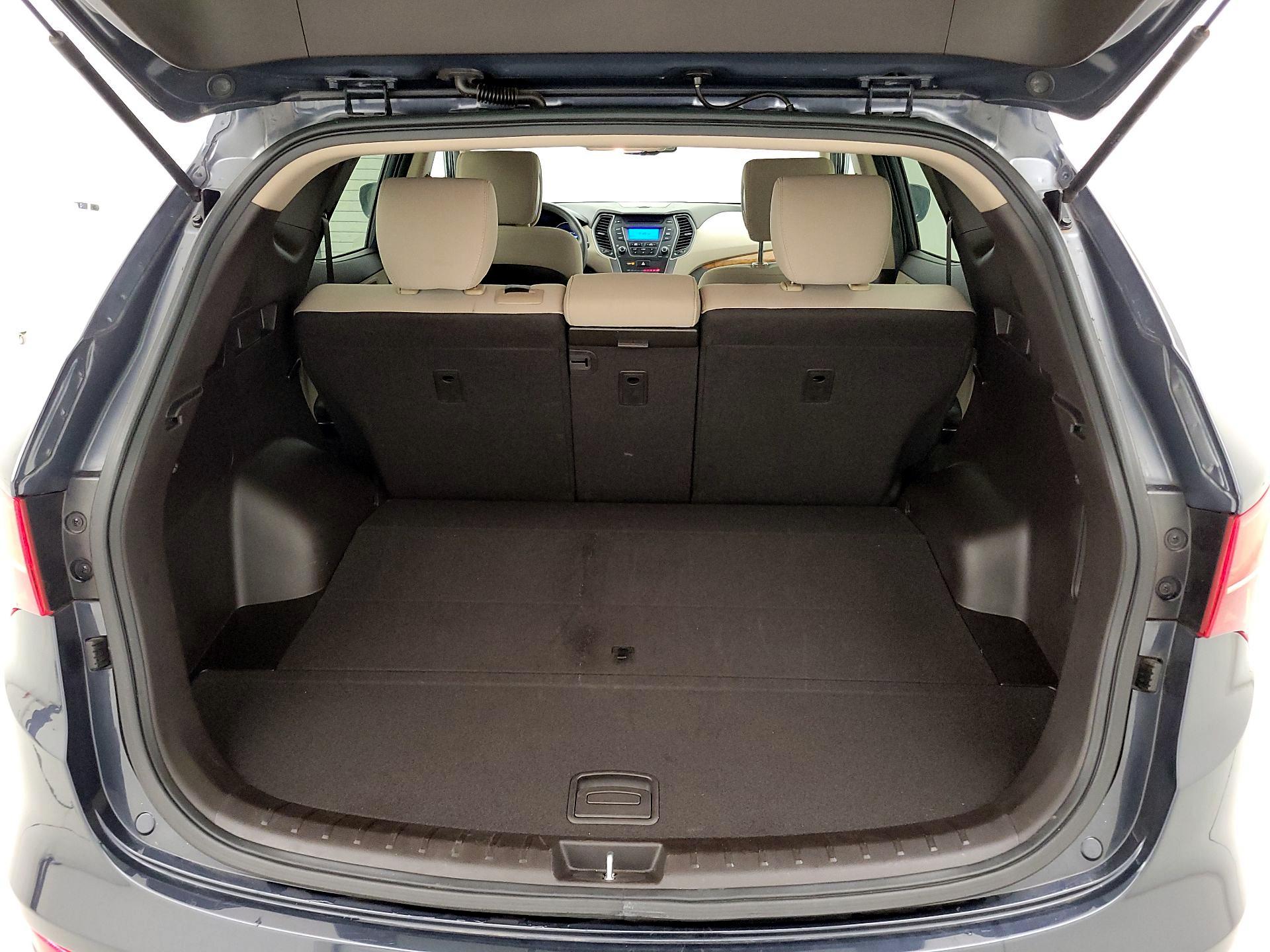 Thumbnail: 2014 Hyundai Santa Fe - 19