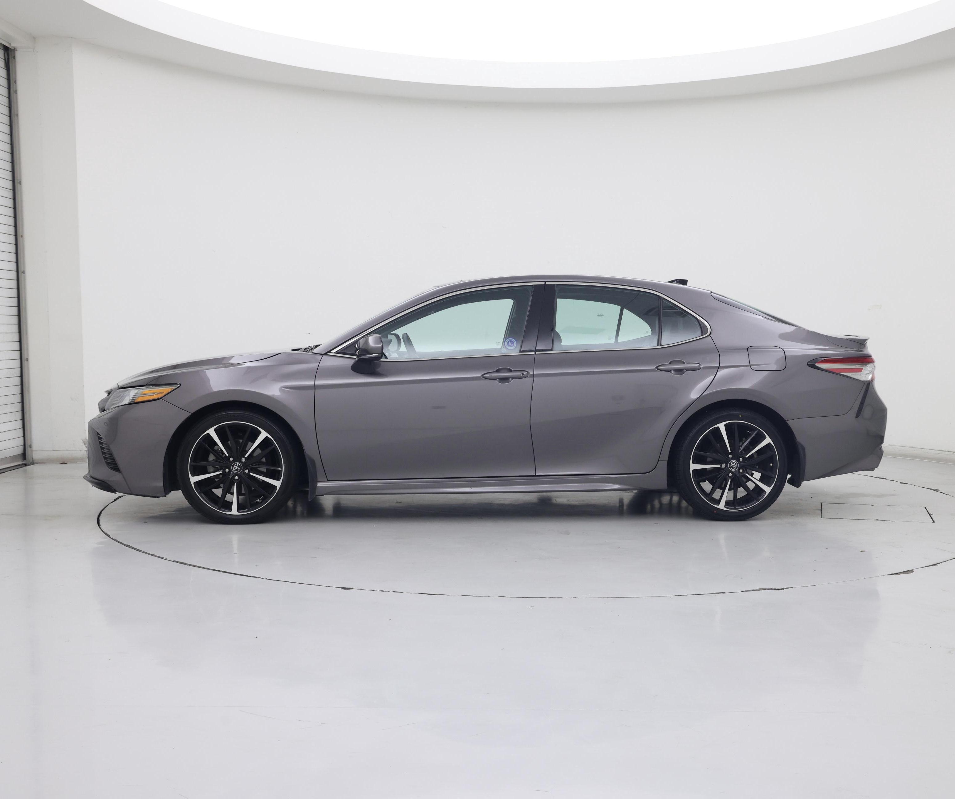 Thumbnail: 2019 Toyota Camry - 3