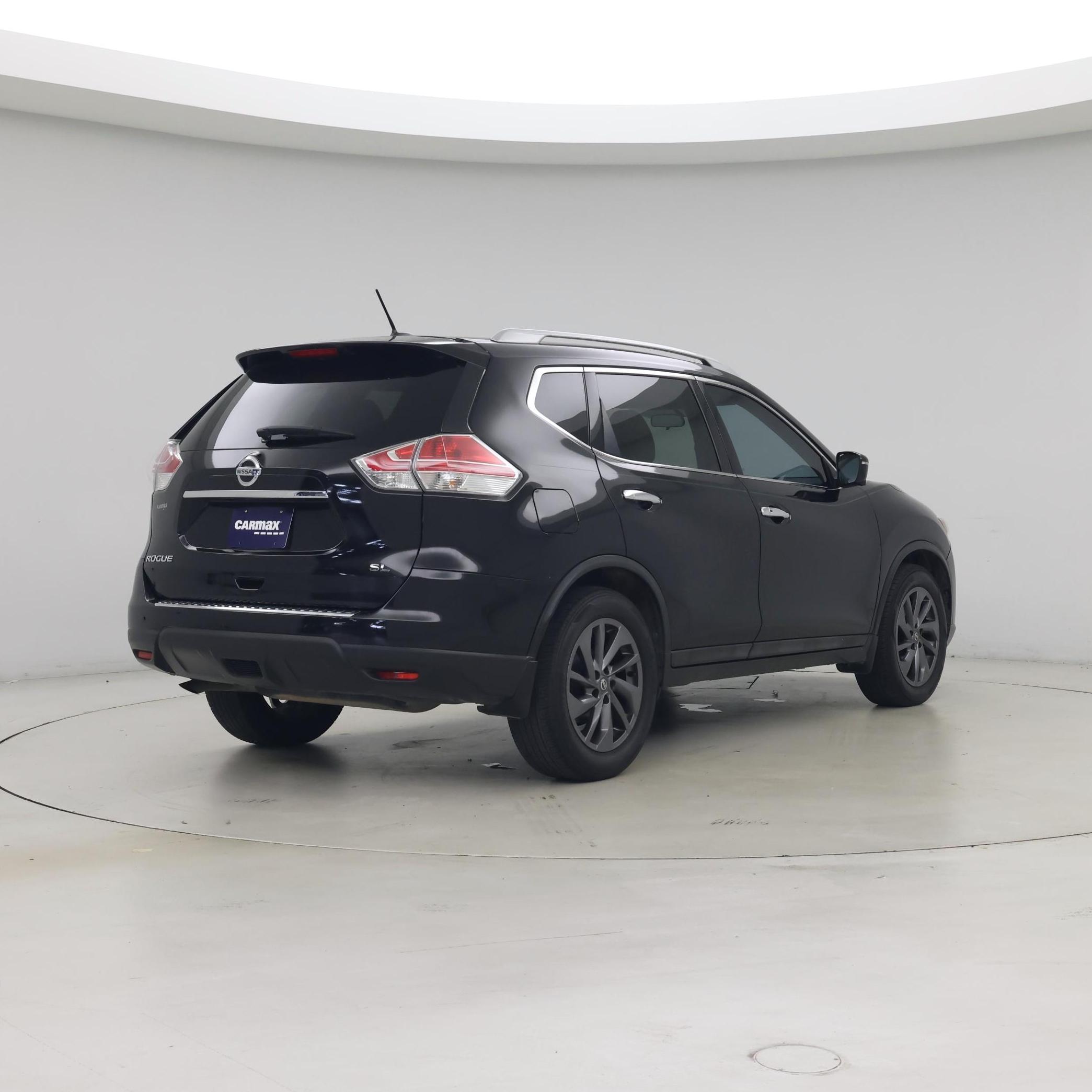 Thumbnail: 2016 Nissan Rogue - 8