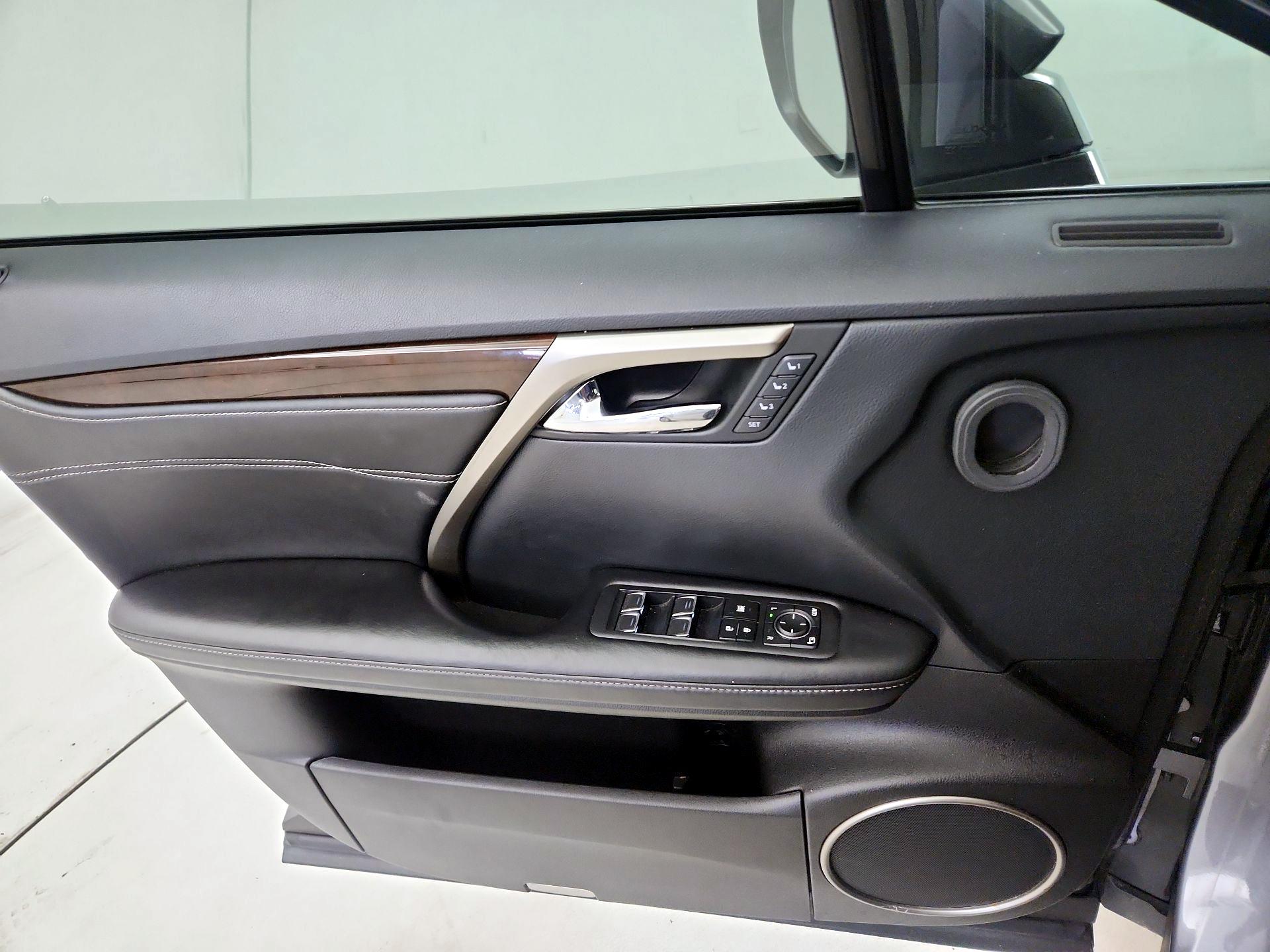 Thumbnail: 2019 Lexus RX - 12