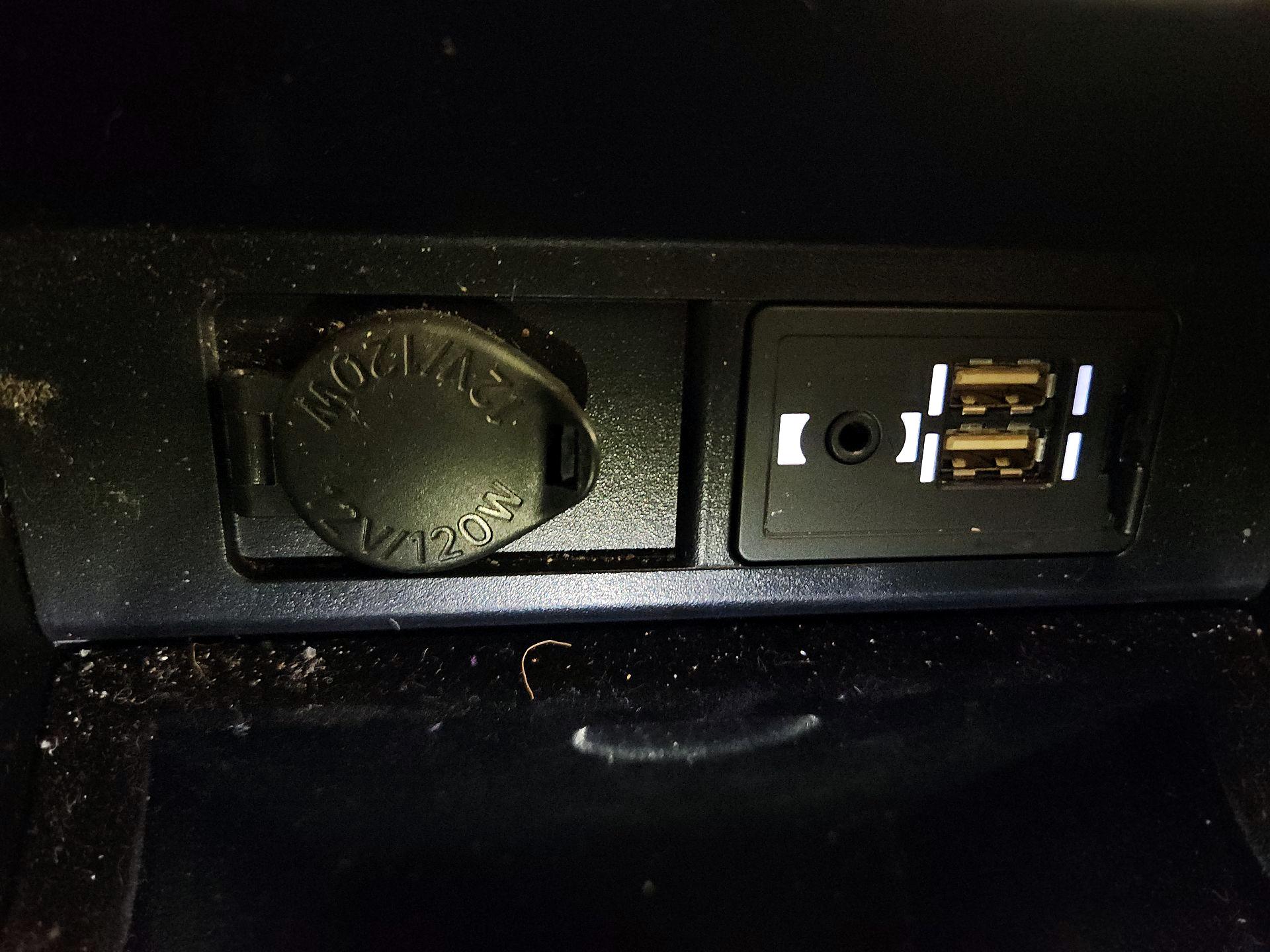 Thumbnail: 2019 Lexus RX - 19