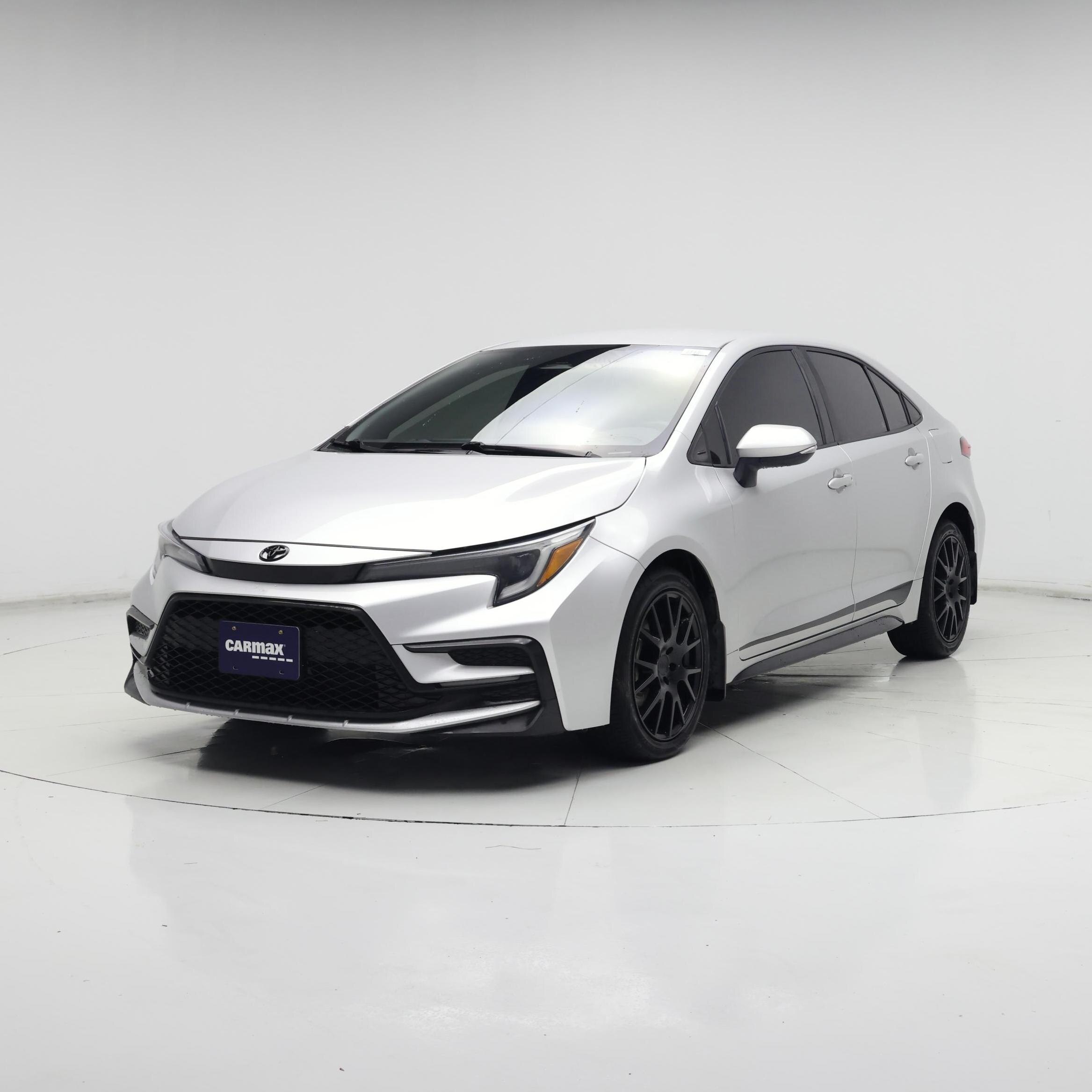 Thumbnail: 2023 Toyota Corolla - 4