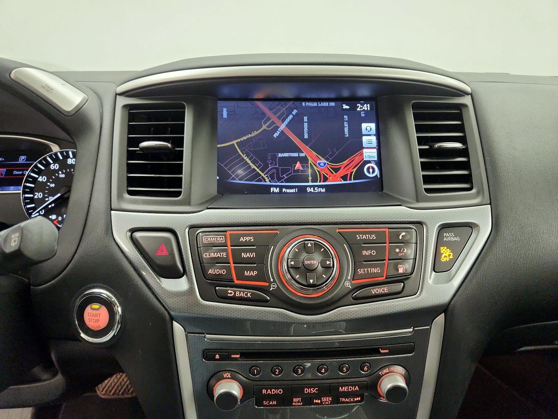 Thumbnail: 2018 Nissan Pathfinder - 13