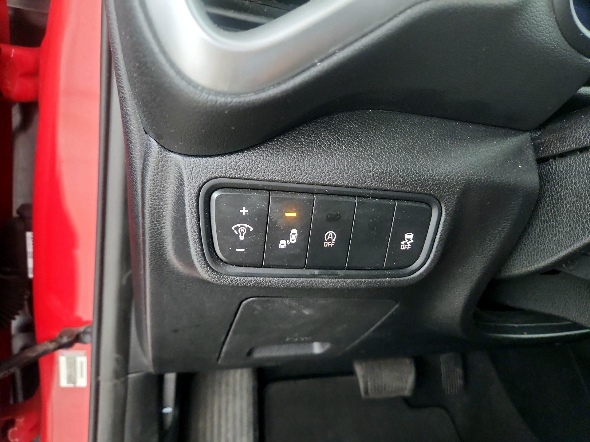 Thumbnail: 2020 Kia Soul - 13