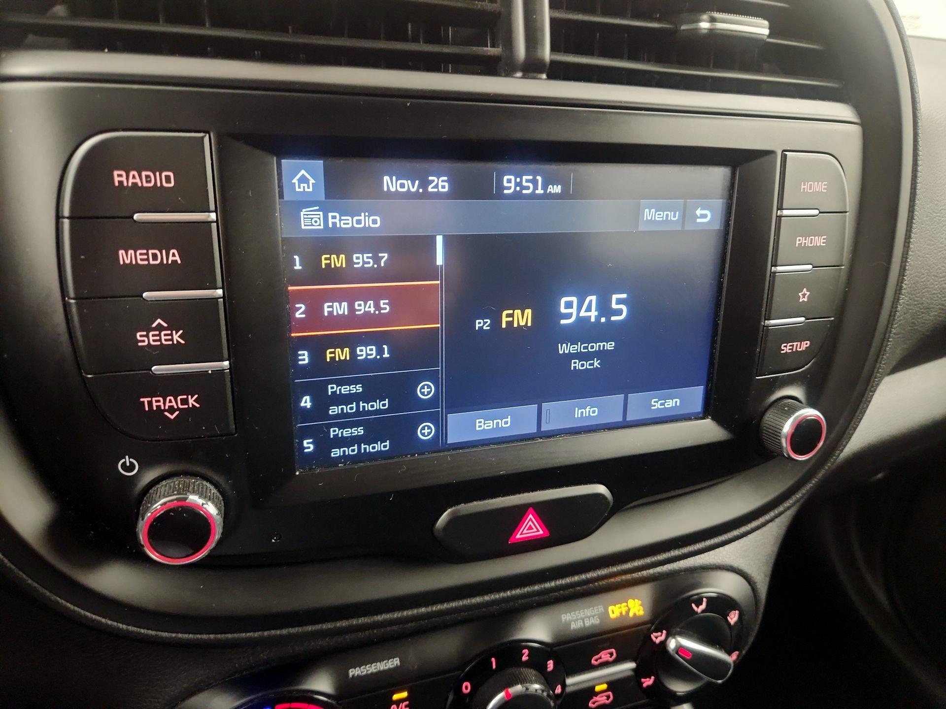 Thumbnail: 2020 Kia Soul - 15