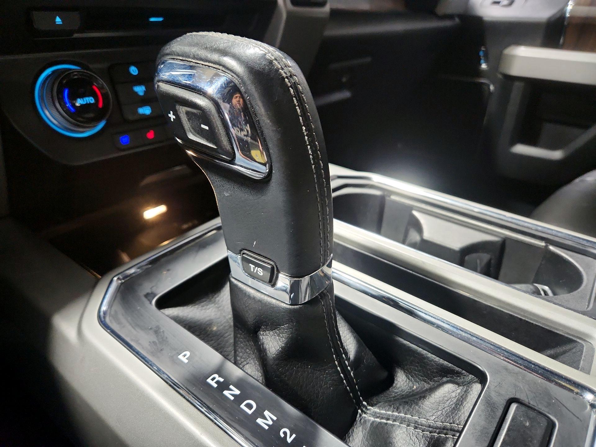 Thumbnail: 2015 Ford F-150 - 15