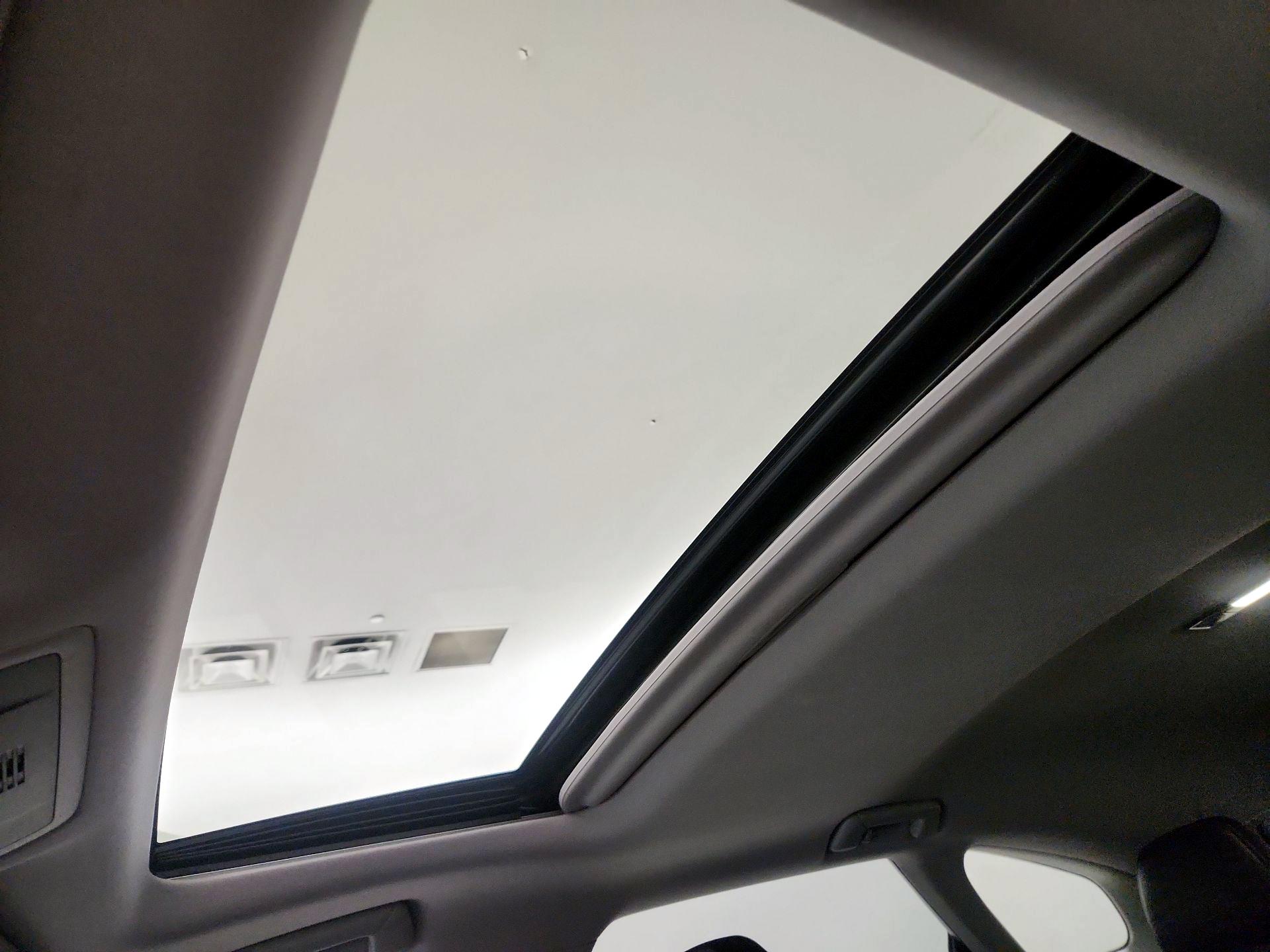 Thumbnail: 2018 Lexus RX - 20