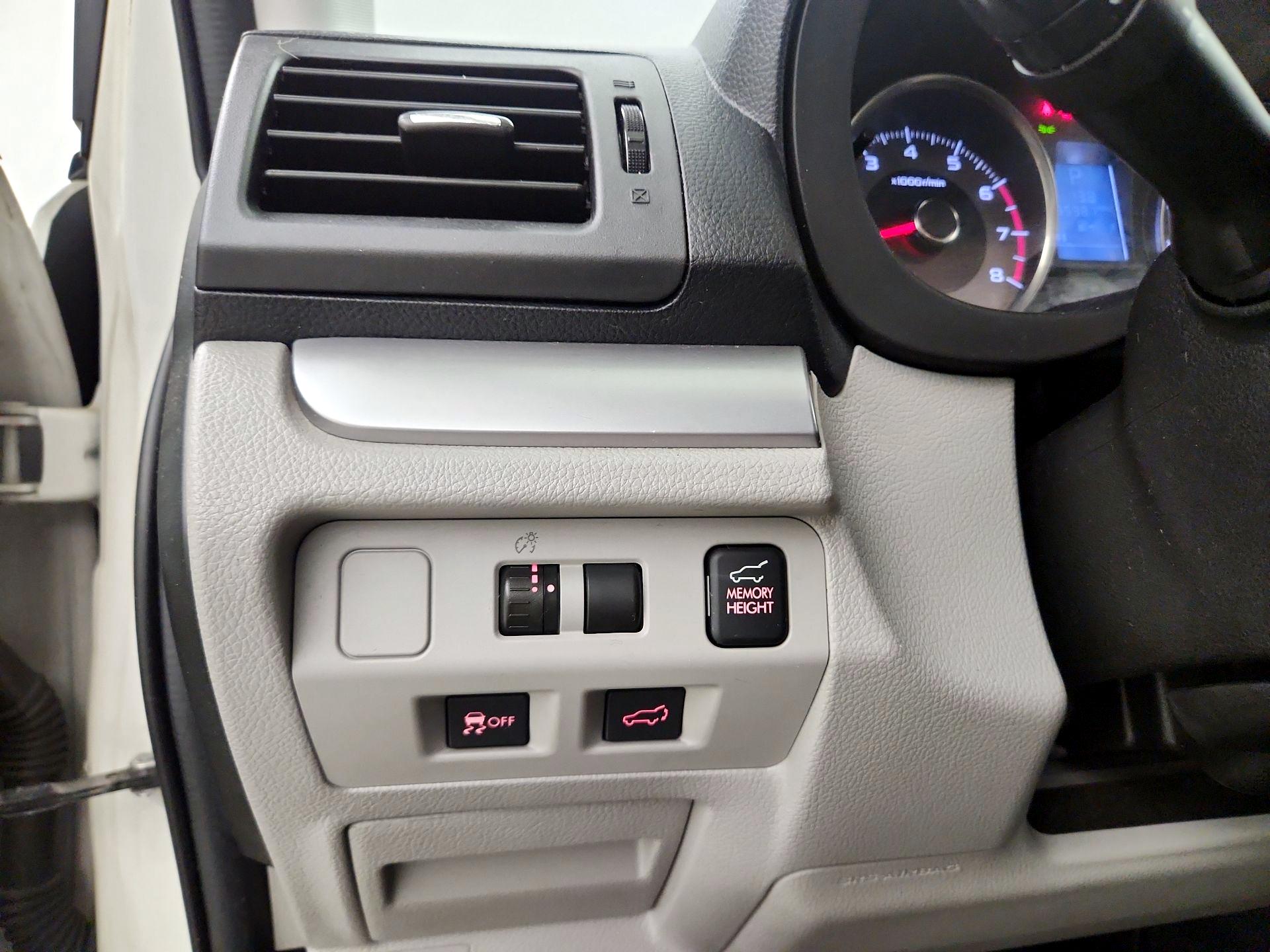 Thumbnail: 2015 Subaru Forester - 13