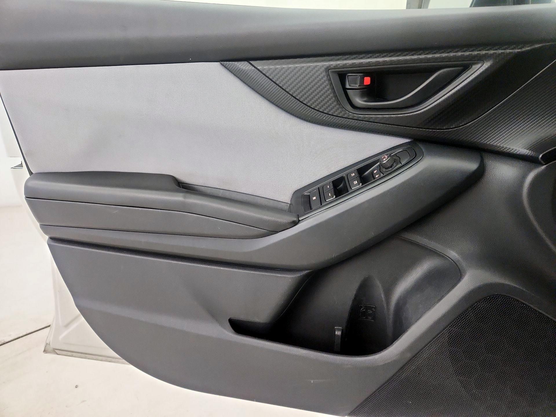 Thumbnail: 2019 Subaru Crosstrek - 12