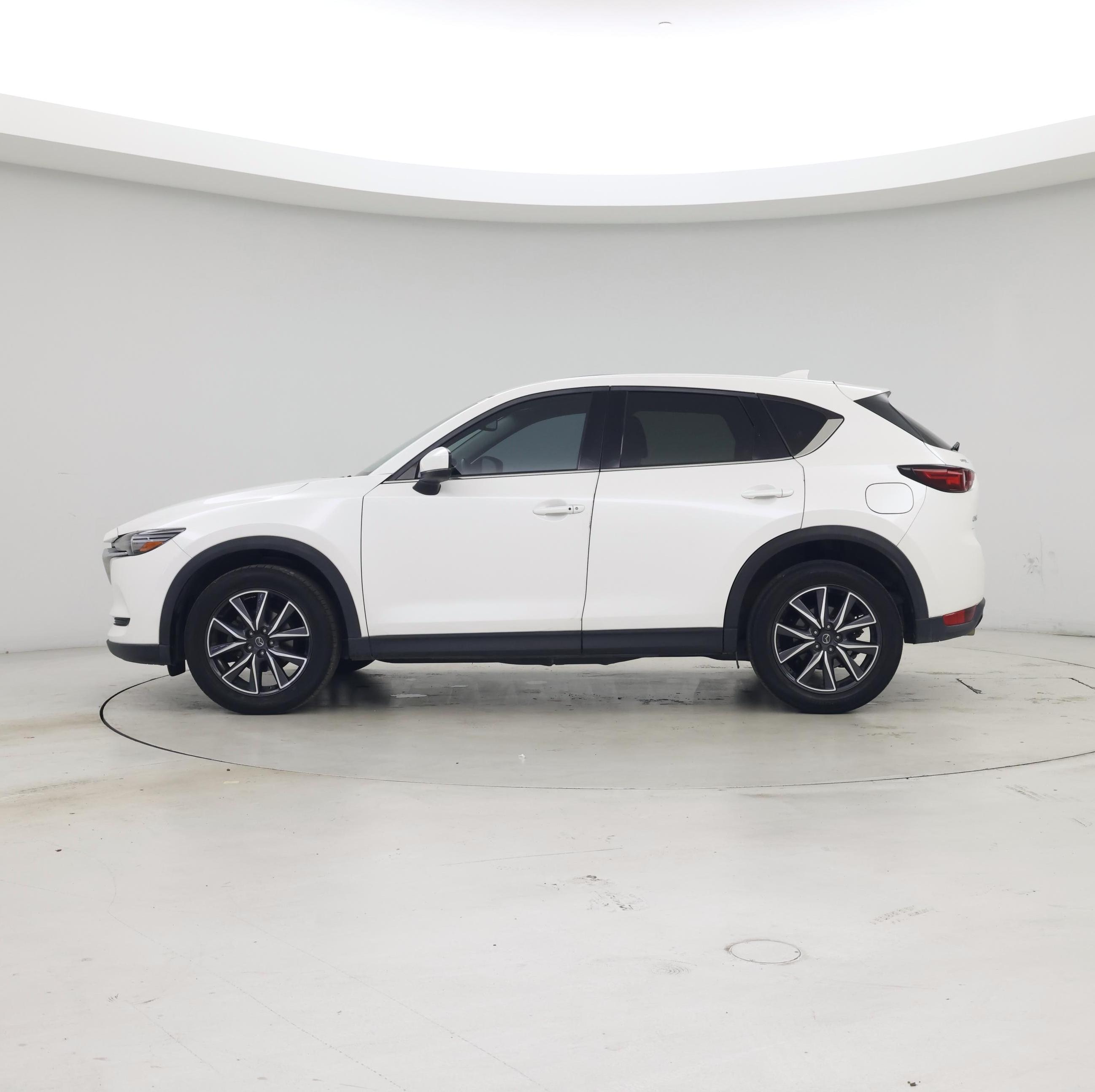 Thumbnail: 2018 Mazda CX-5 - 3