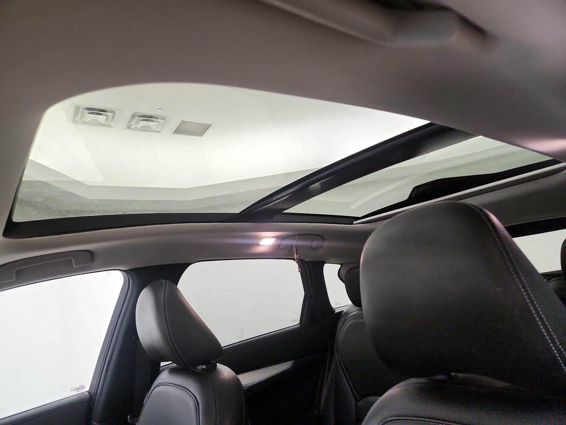 Thumbnail: 2019 INFINITI QX50 - 20