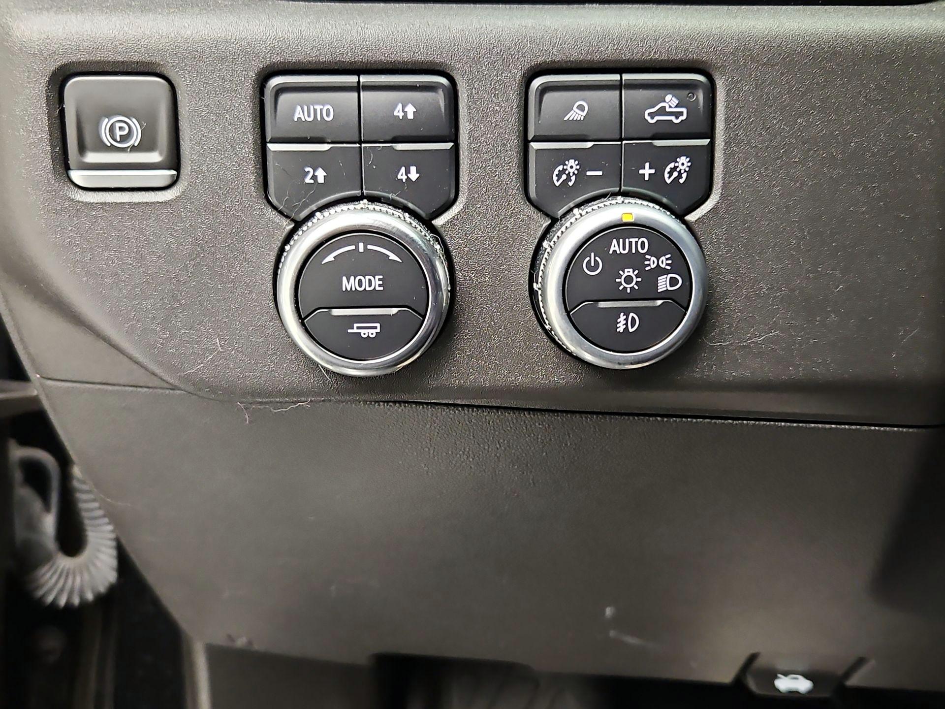 Thumbnail: 2022 GMC Sierra 1500 - 13