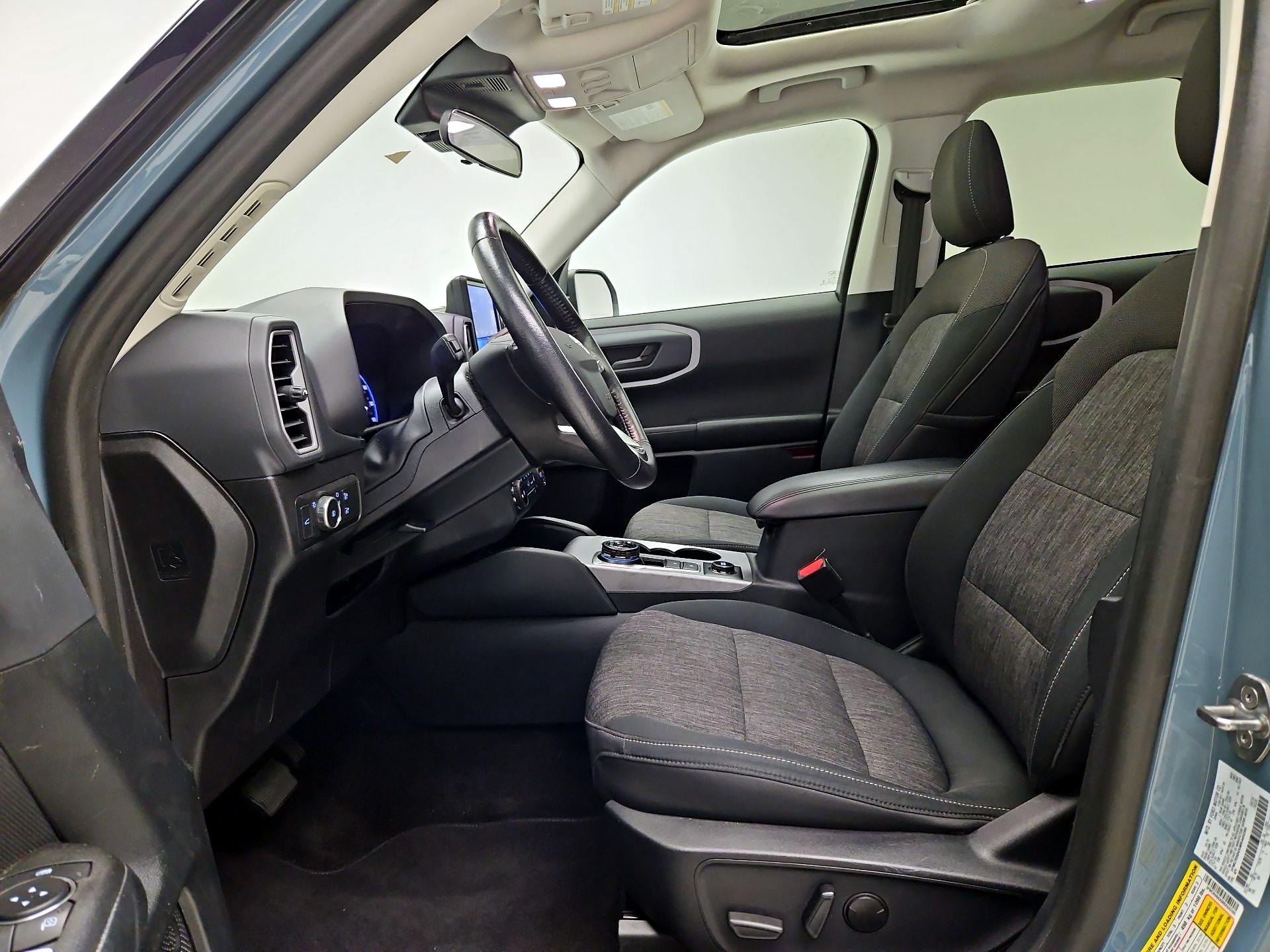 Thumbnail: 2021 Ford Bronco Sport - 11