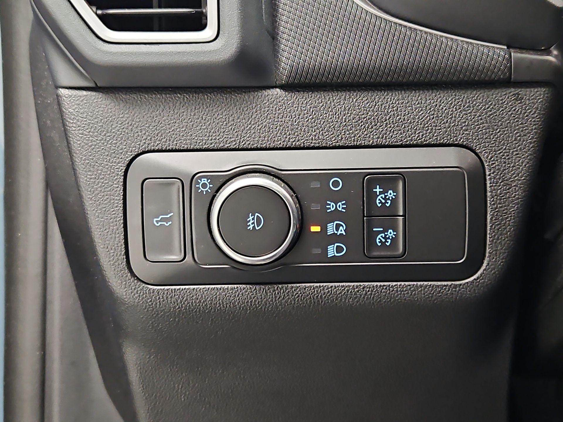 Thumbnail: 2021 Ford Bronco Sport - 13