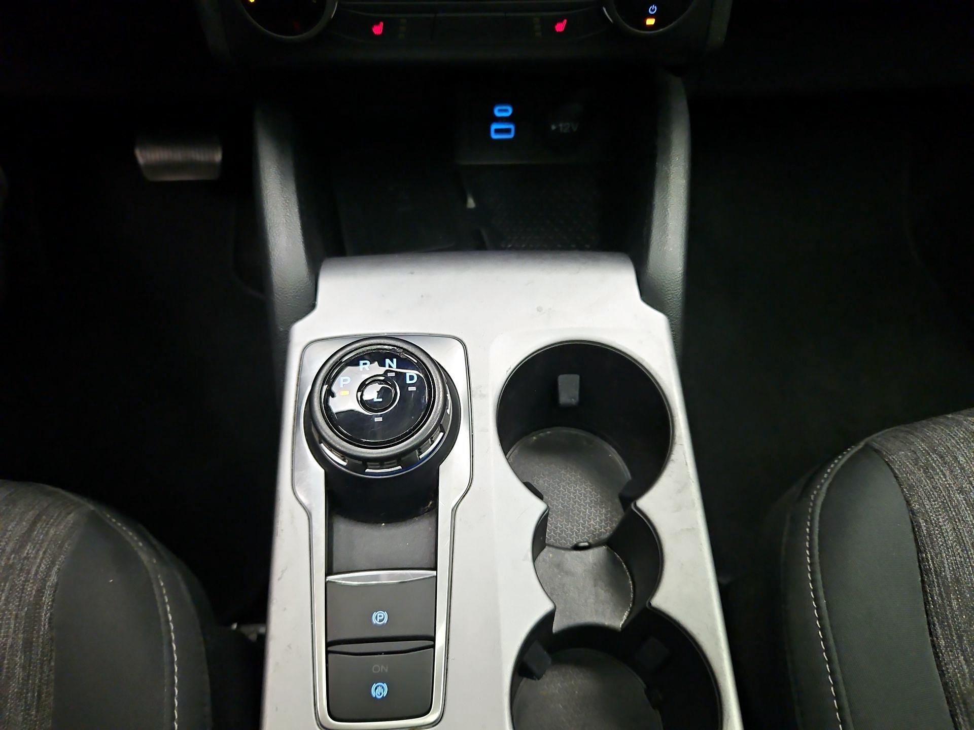 Thumbnail: 2021 Ford Bronco Sport - 17