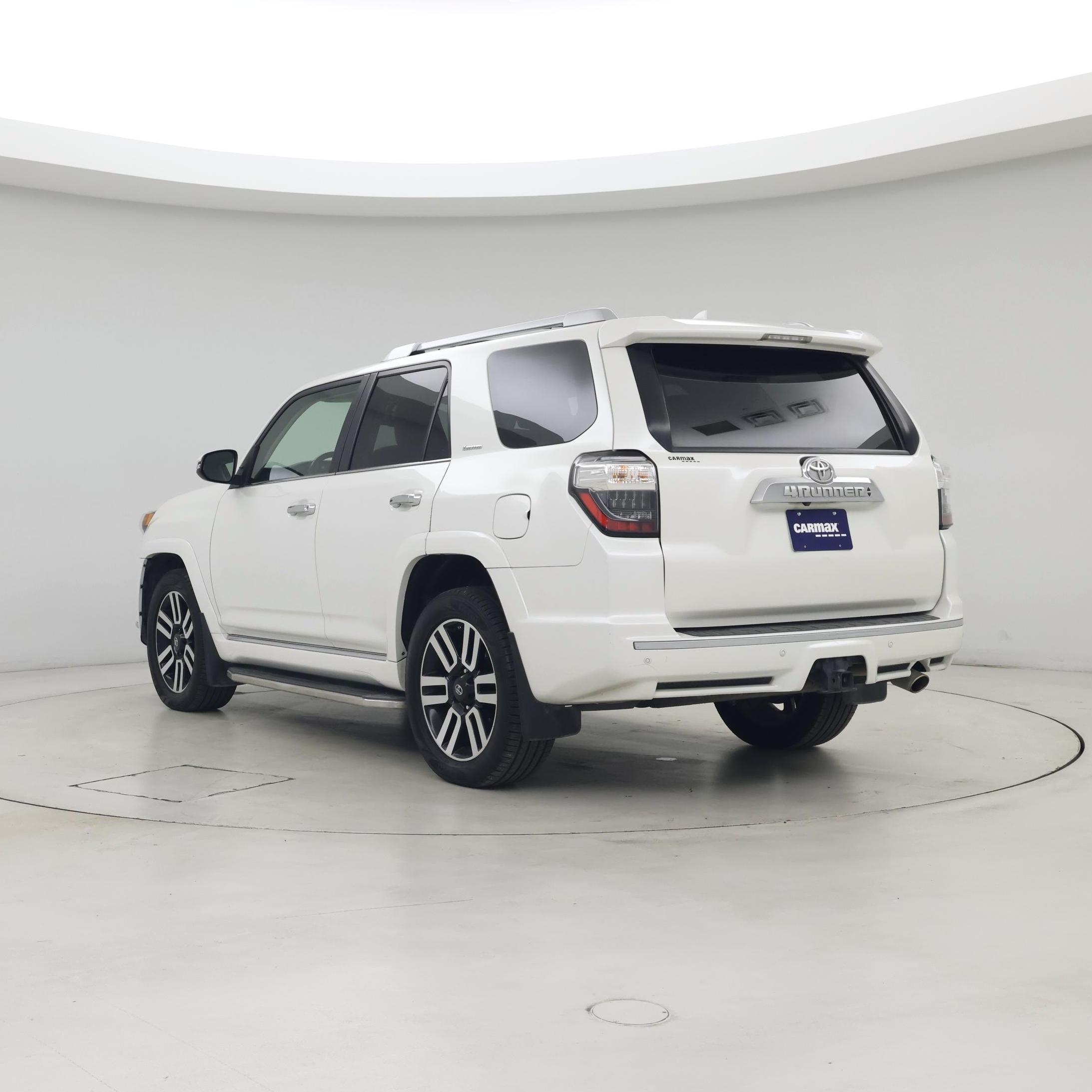 Thumbnail: 2015 Toyota 4Runner - 2
