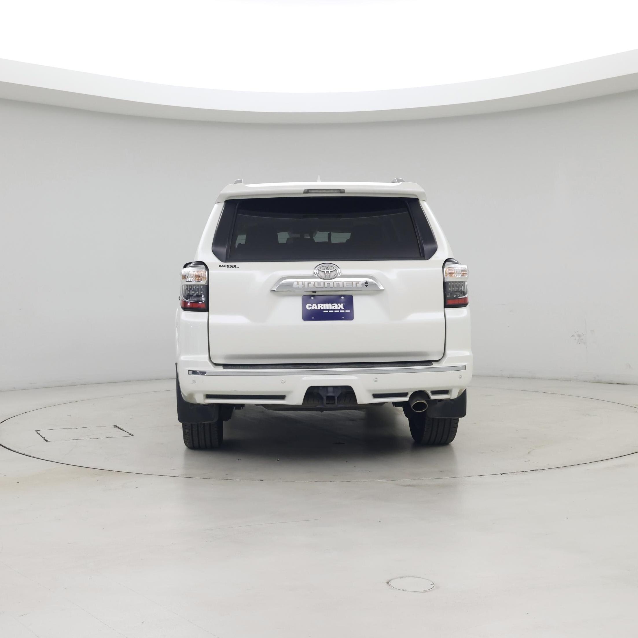 Thumbnail: 2015 Toyota 4Runner - 6