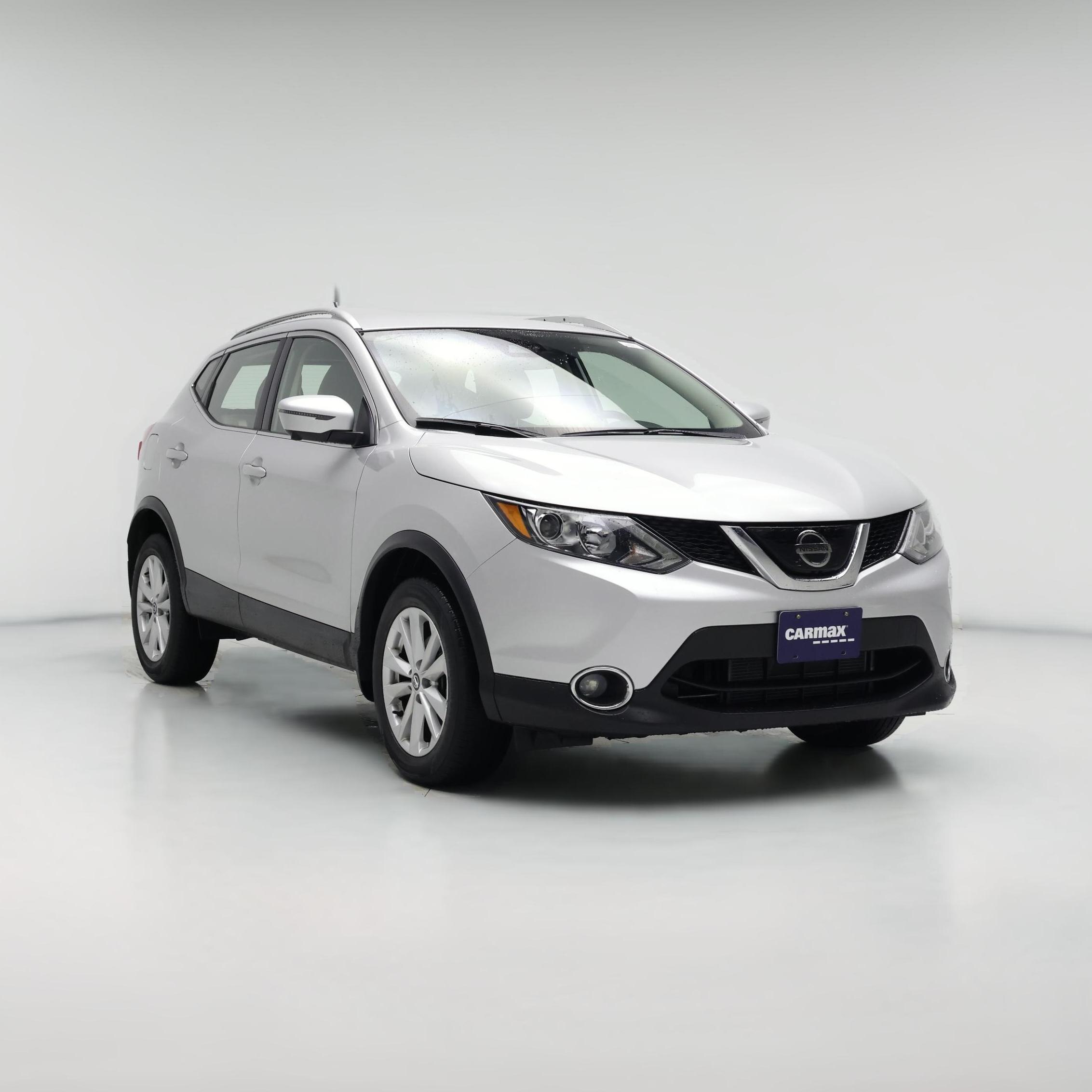 Thumbnail: 2019 Nissan Rogue Sport - 1