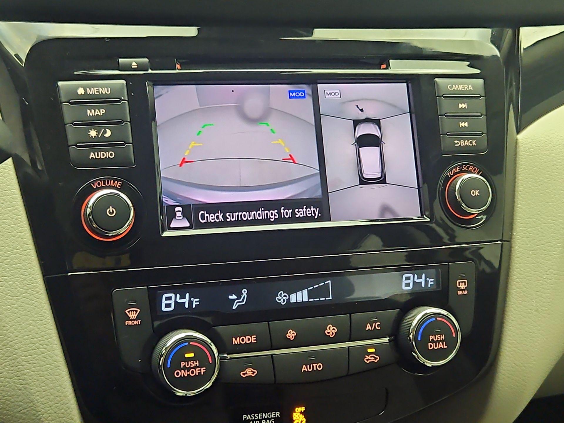 Thumbnail: 2019 Nissan Rogue Sport - 15