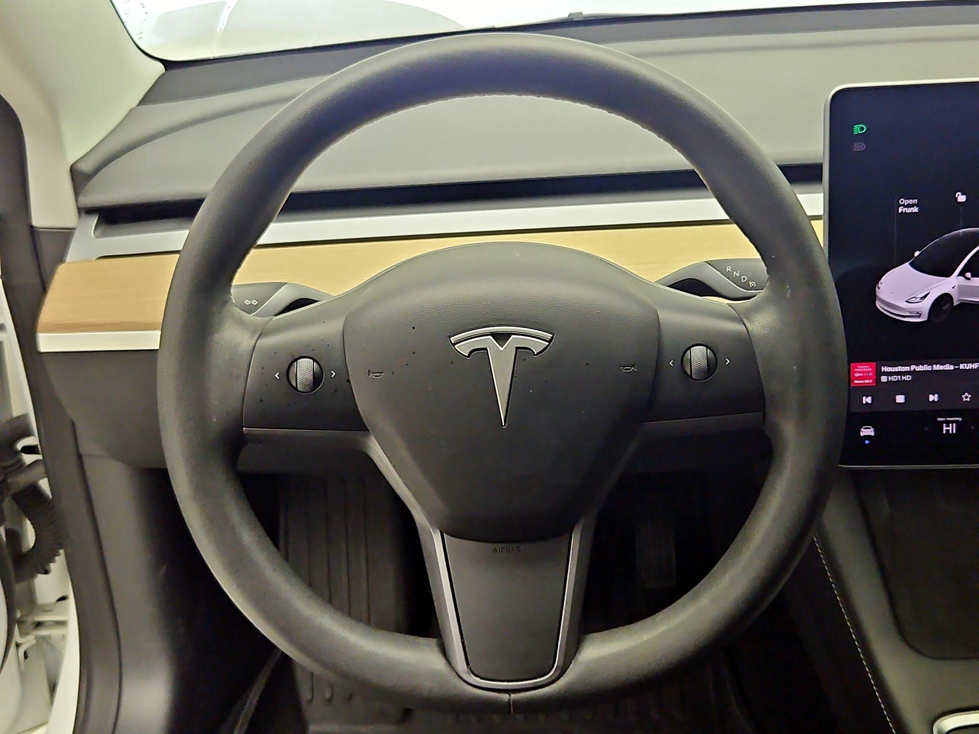 Thumbnail: 2021 Tesla Model 3 - 10