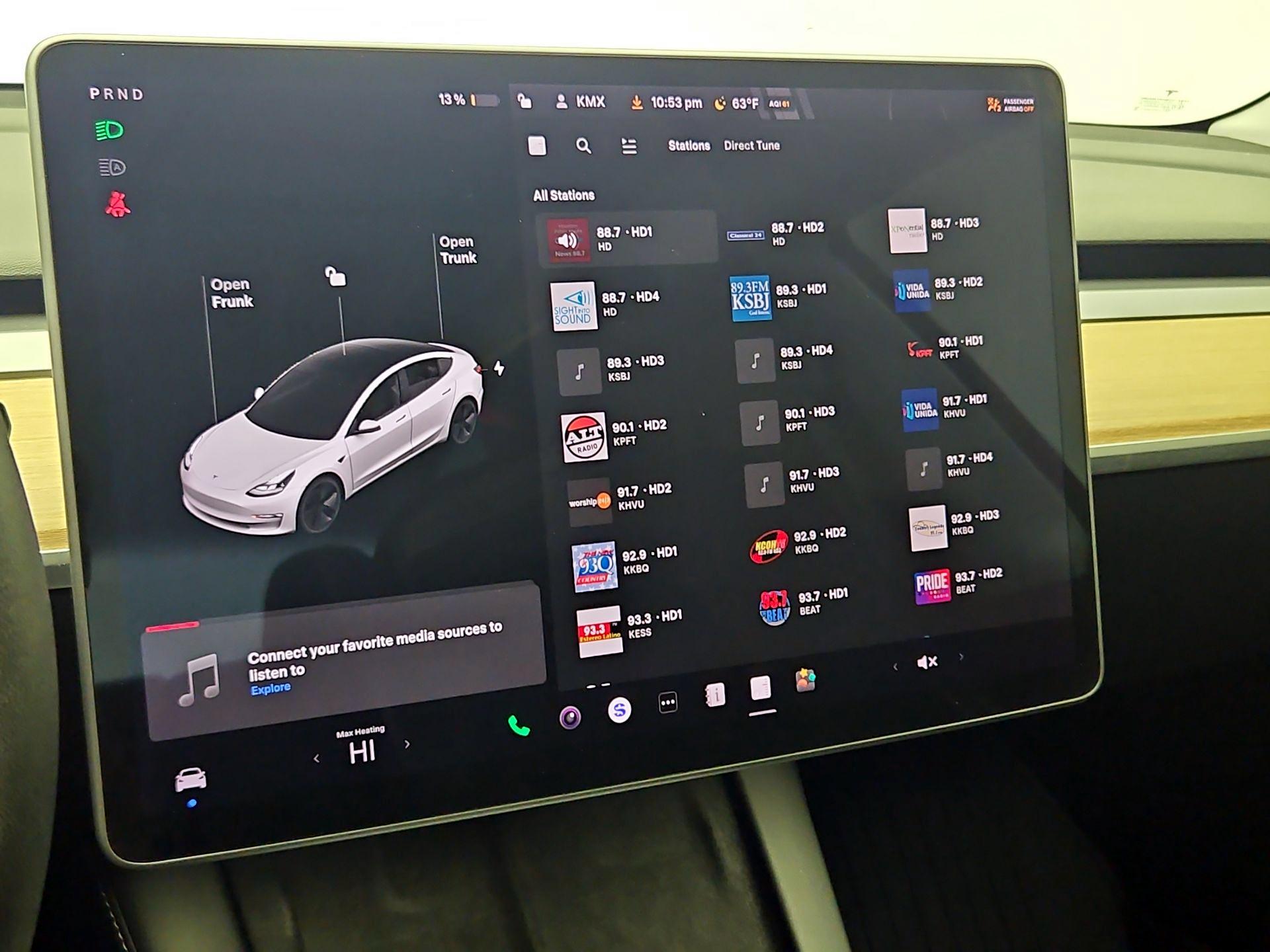 Thumbnail: 2021 Tesla Model 3 - 15