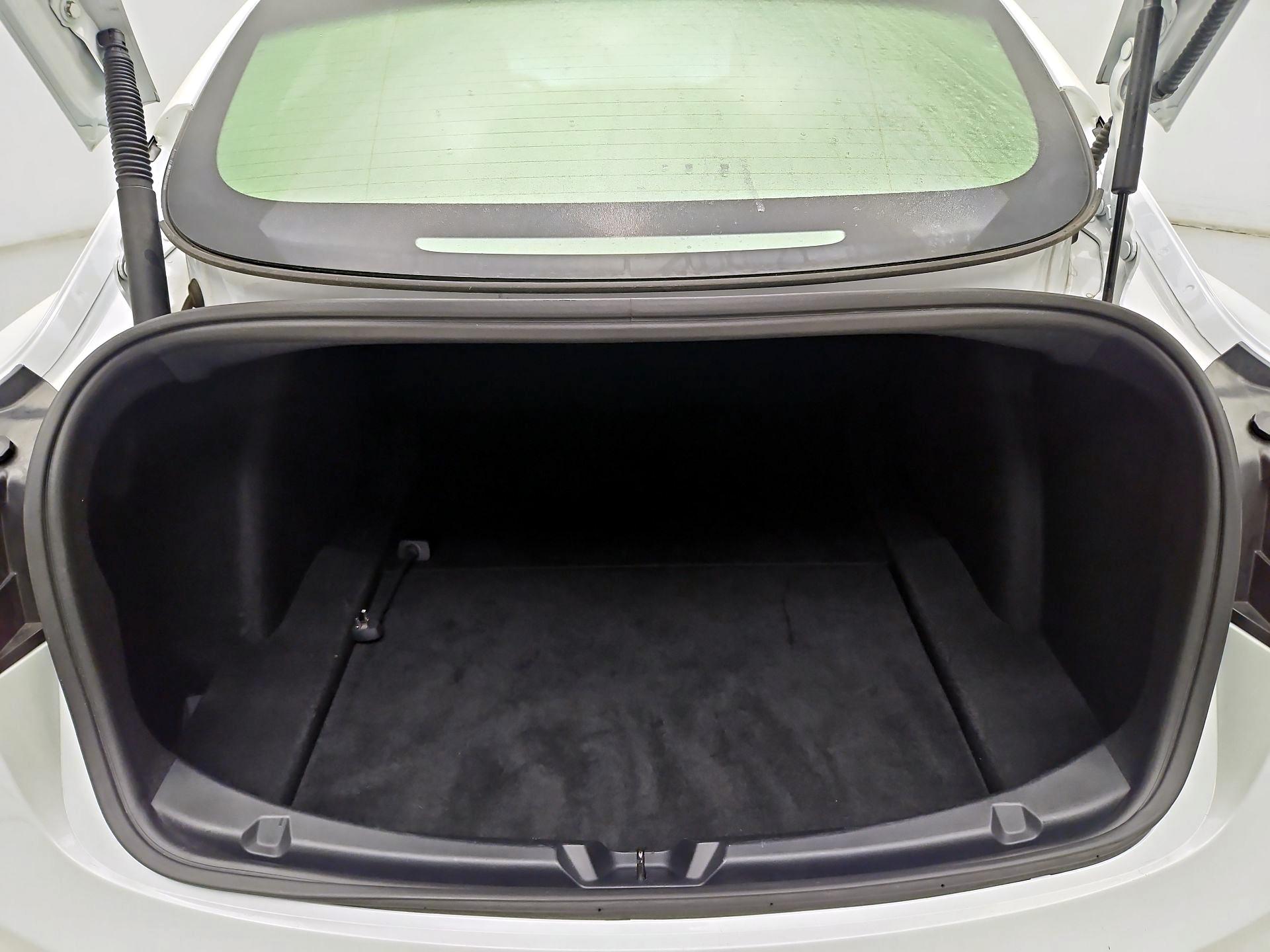 Thumbnail: 2021 Tesla Model 3 - 20