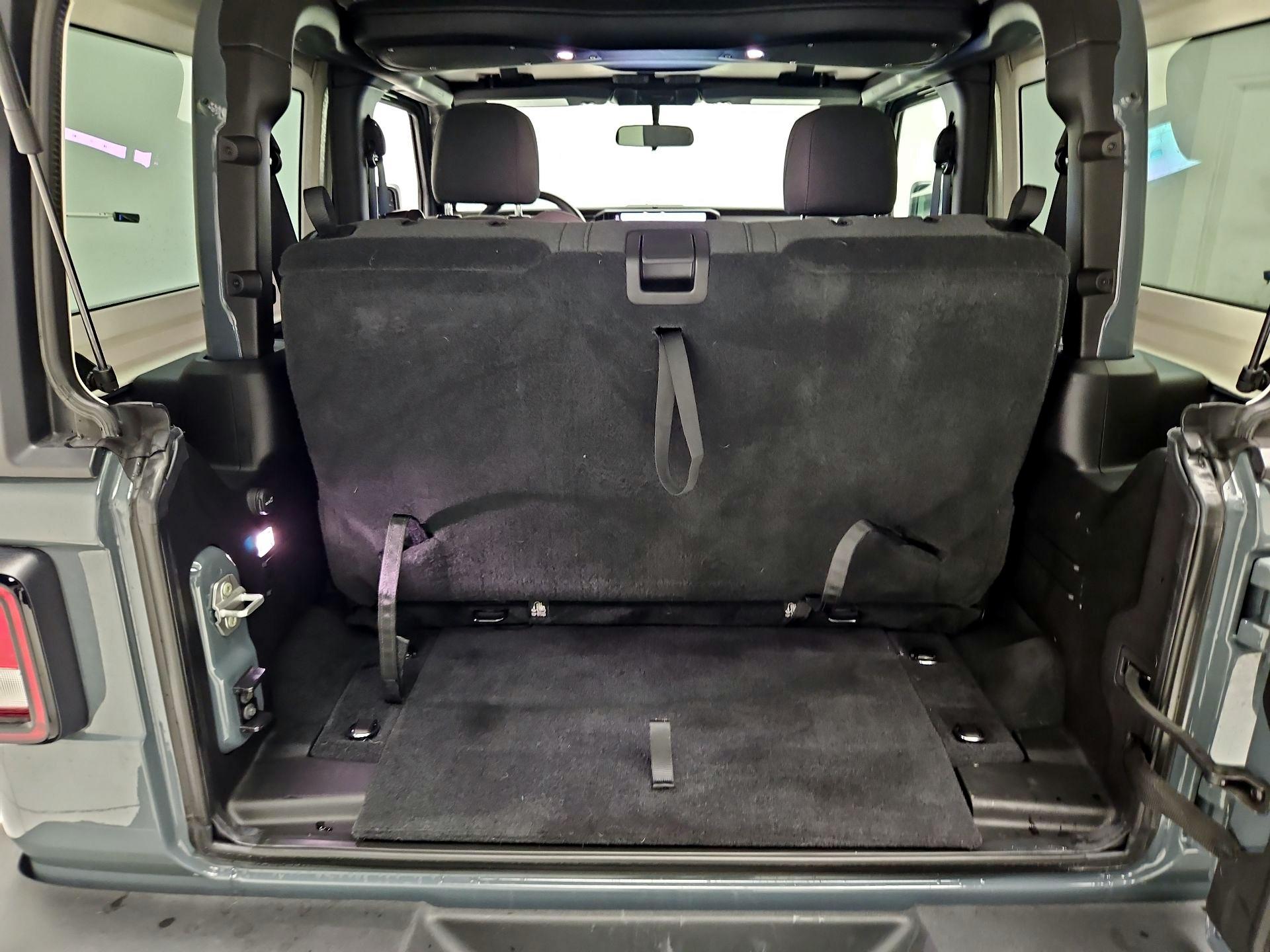 Thumbnail: 2025 Jeep Wrangler - 19