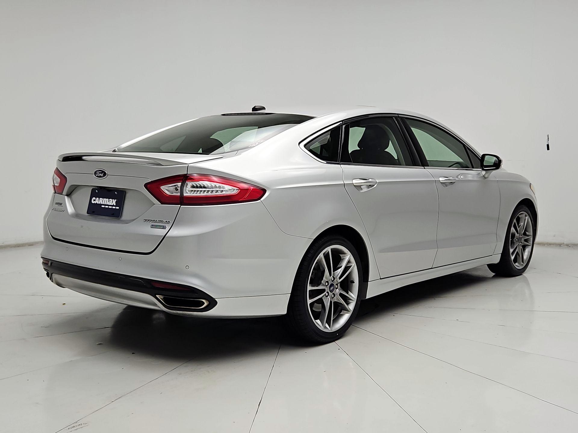 Thumbnail: 2016 Ford Fusion - 5