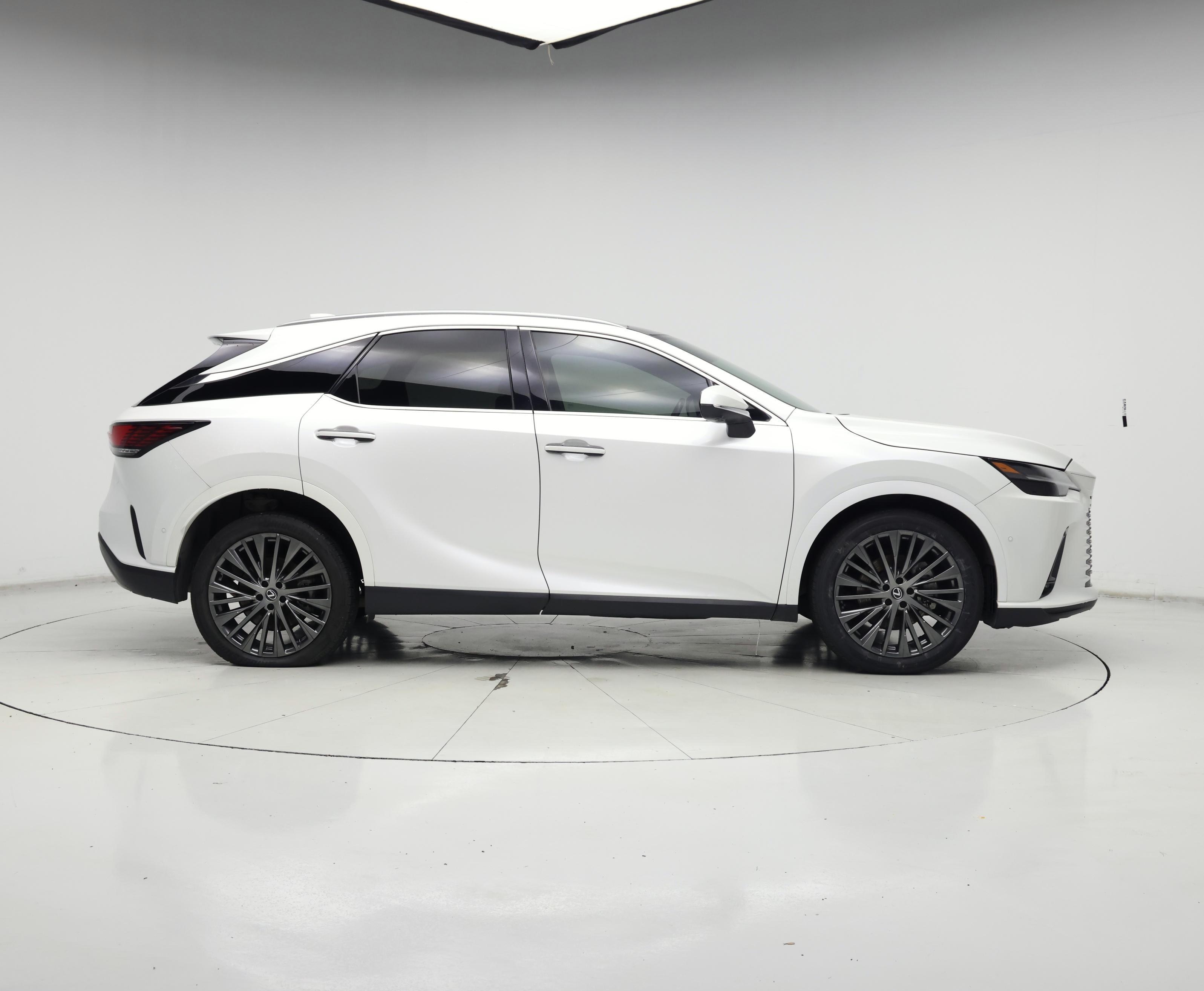 Thumbnail: 2023 Lexus RX - 7