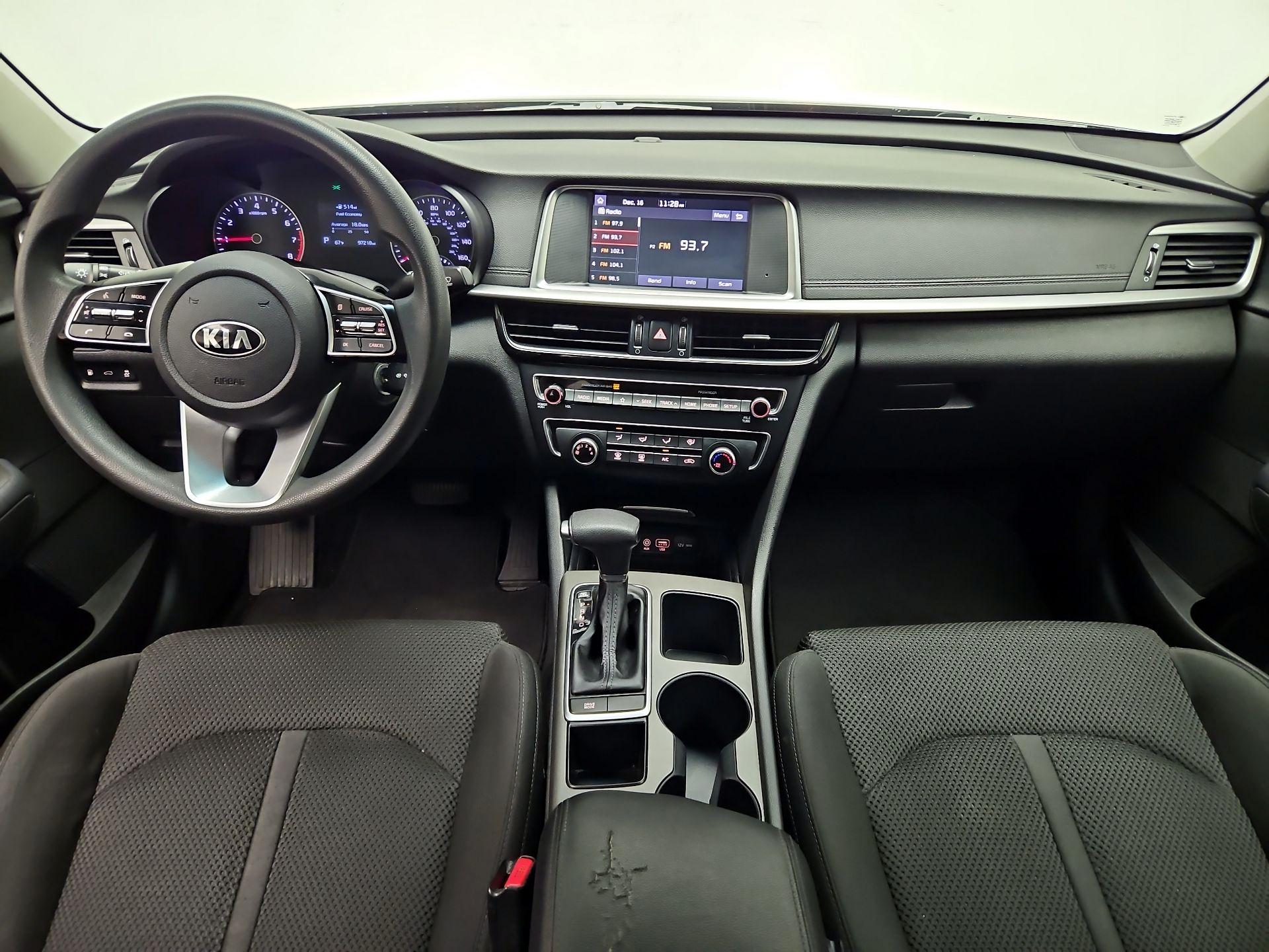 Thumbnail: 2020 Kia Optima - 9