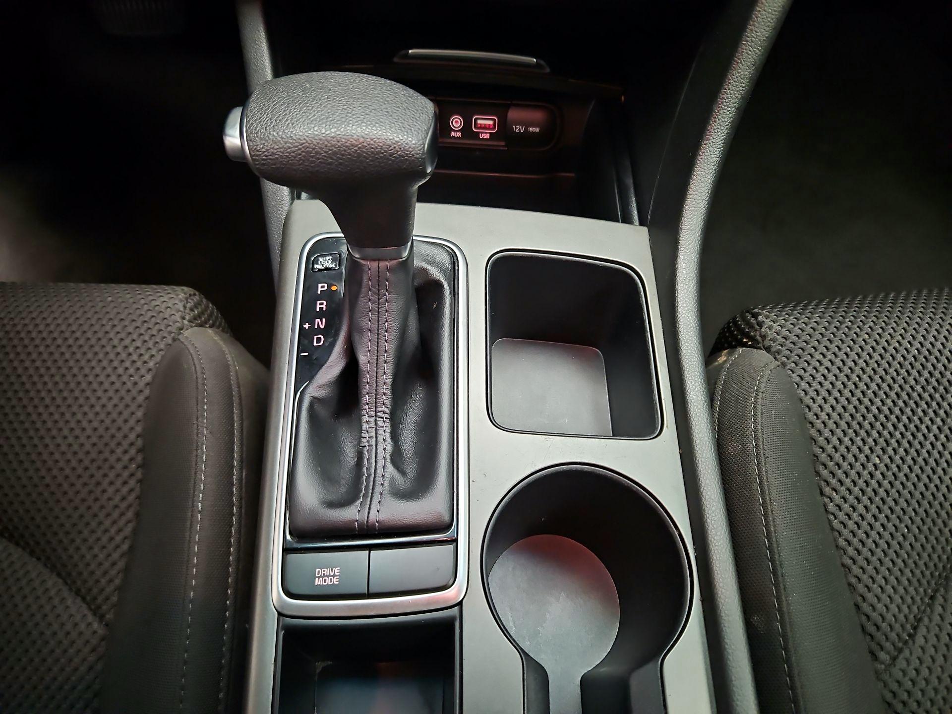 Thumbnail: 2020 Kia Optima - 17