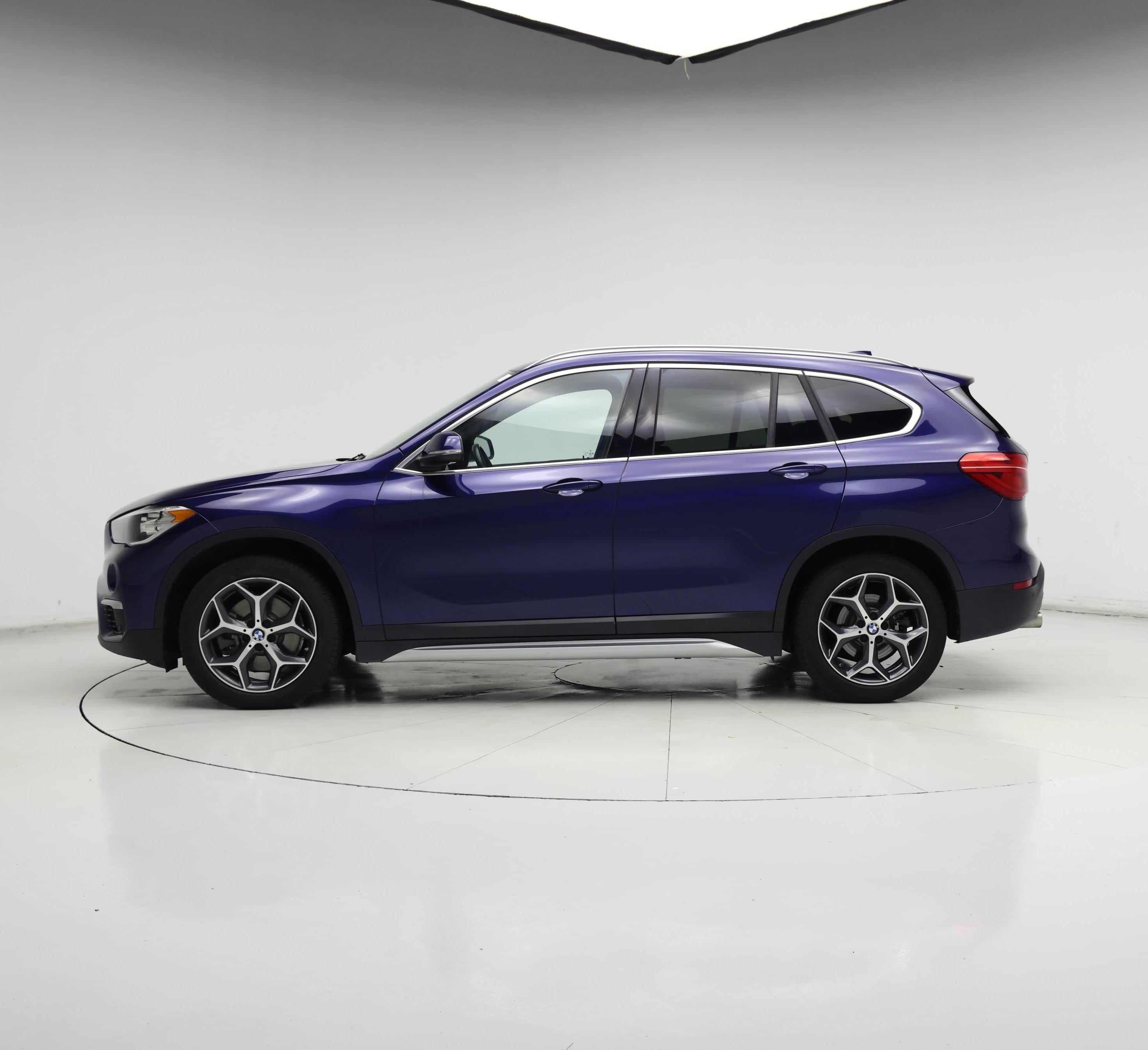 Thumbnail: 2019 BMW X1 - 3