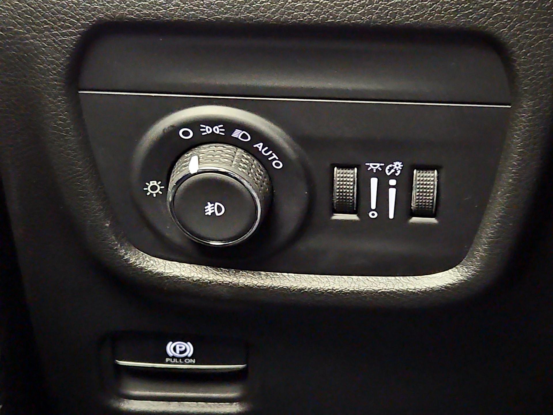 Thumbnail: 2024 Jeep Grand Cherokee - 13