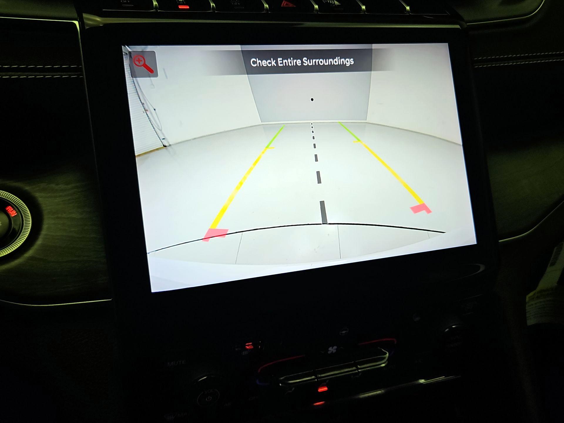 Thumbnail: 2024 Jeep Grand Cherokee - 15