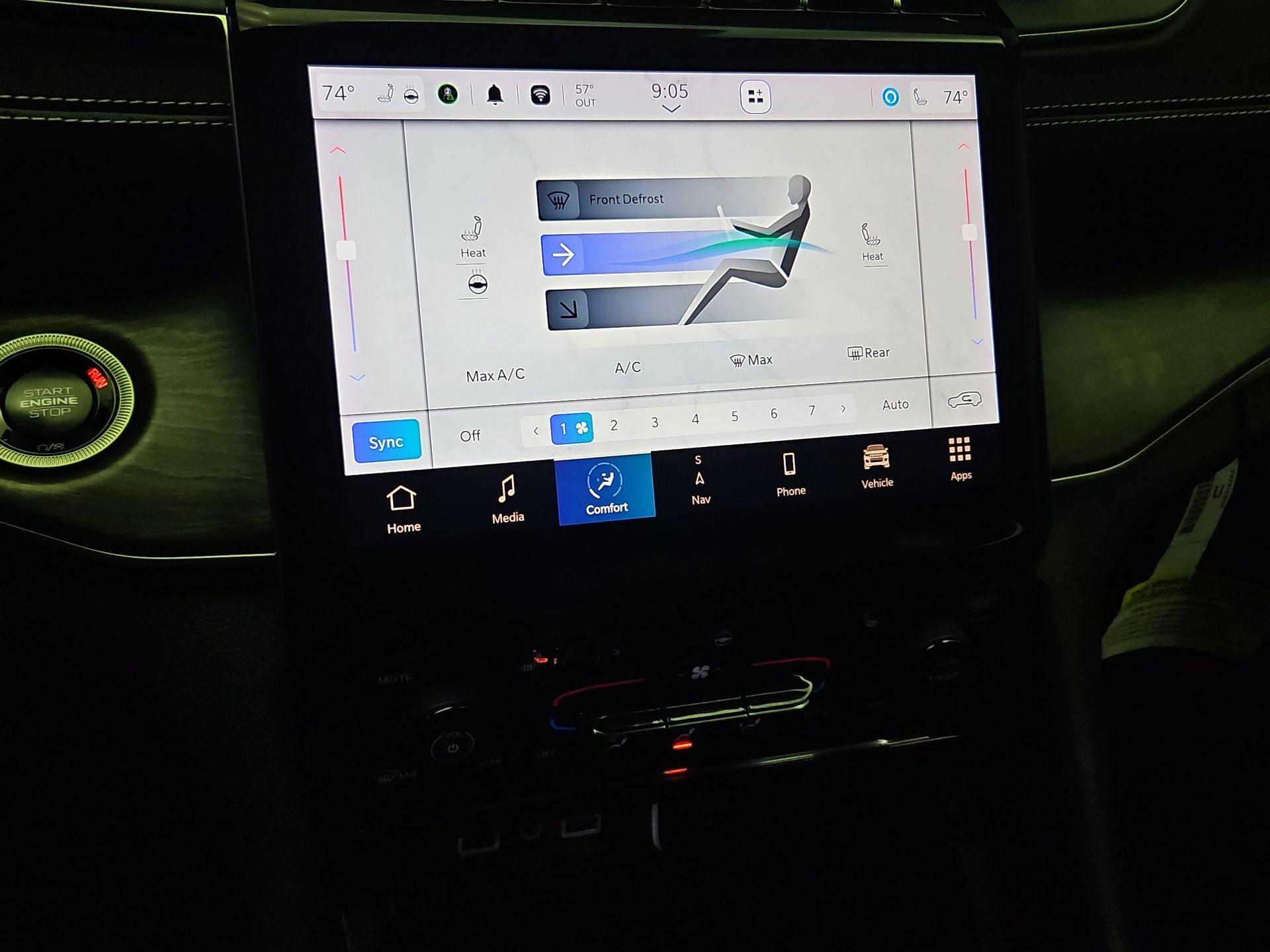 Thumbnail: 2024 Jeep Grand Cherokee - 17