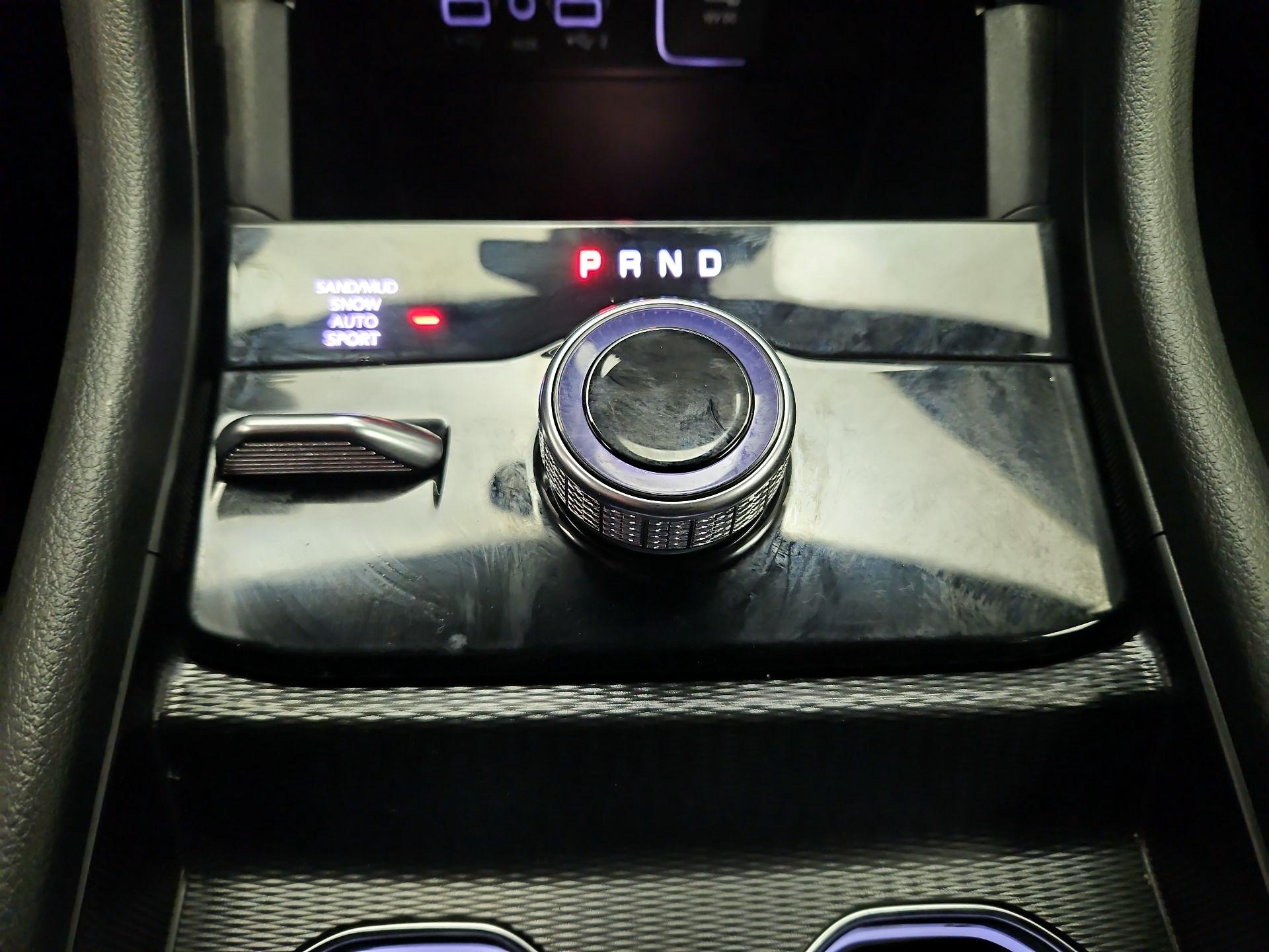 Thumbnail: 2024 Jeep Grand Cherokee - 18