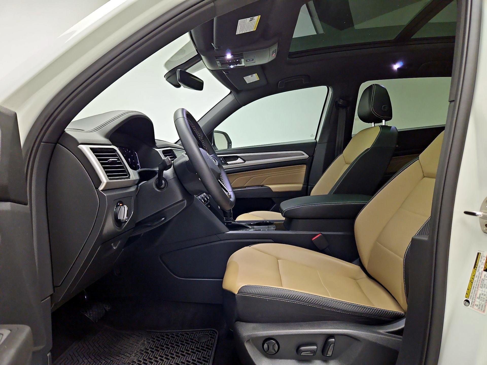 Thumbnail: 2023 Volkswagen Atlas - 11