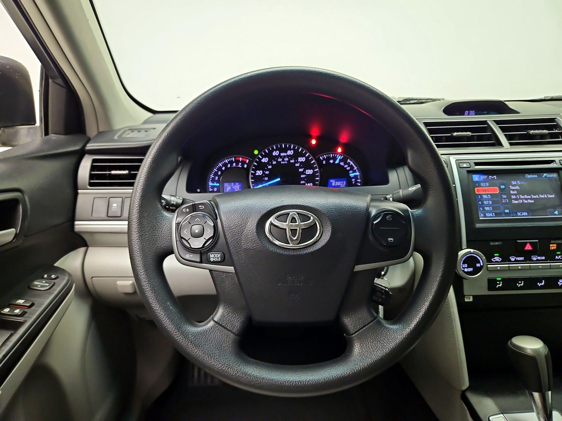 Thumbnail: 2014 Toyota Camry - 10
