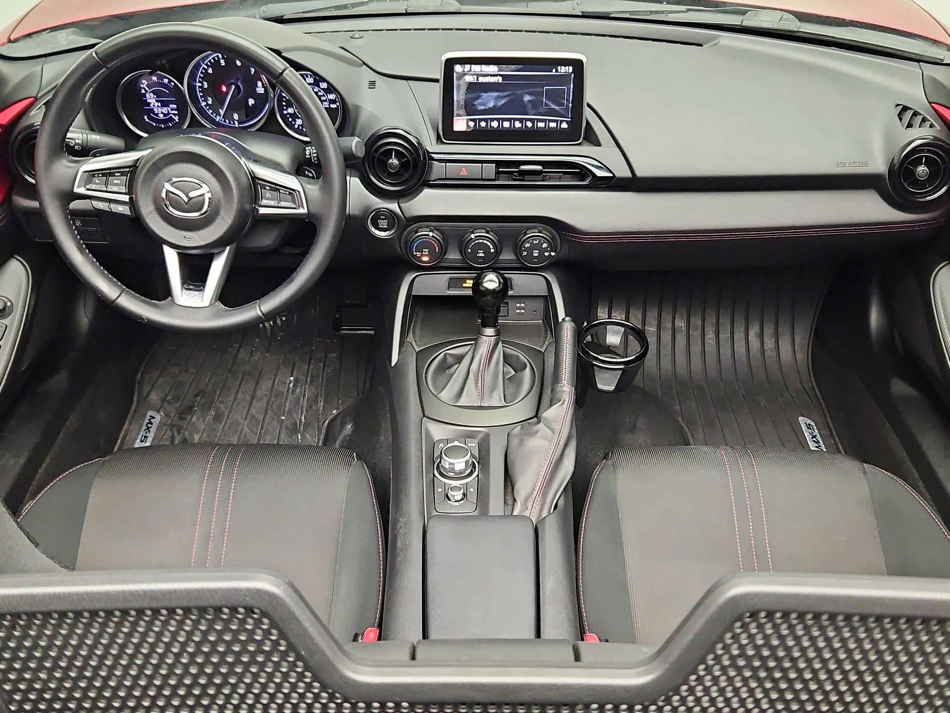 Thumbnail: 2016 Mazda MX-5 Miata - 9