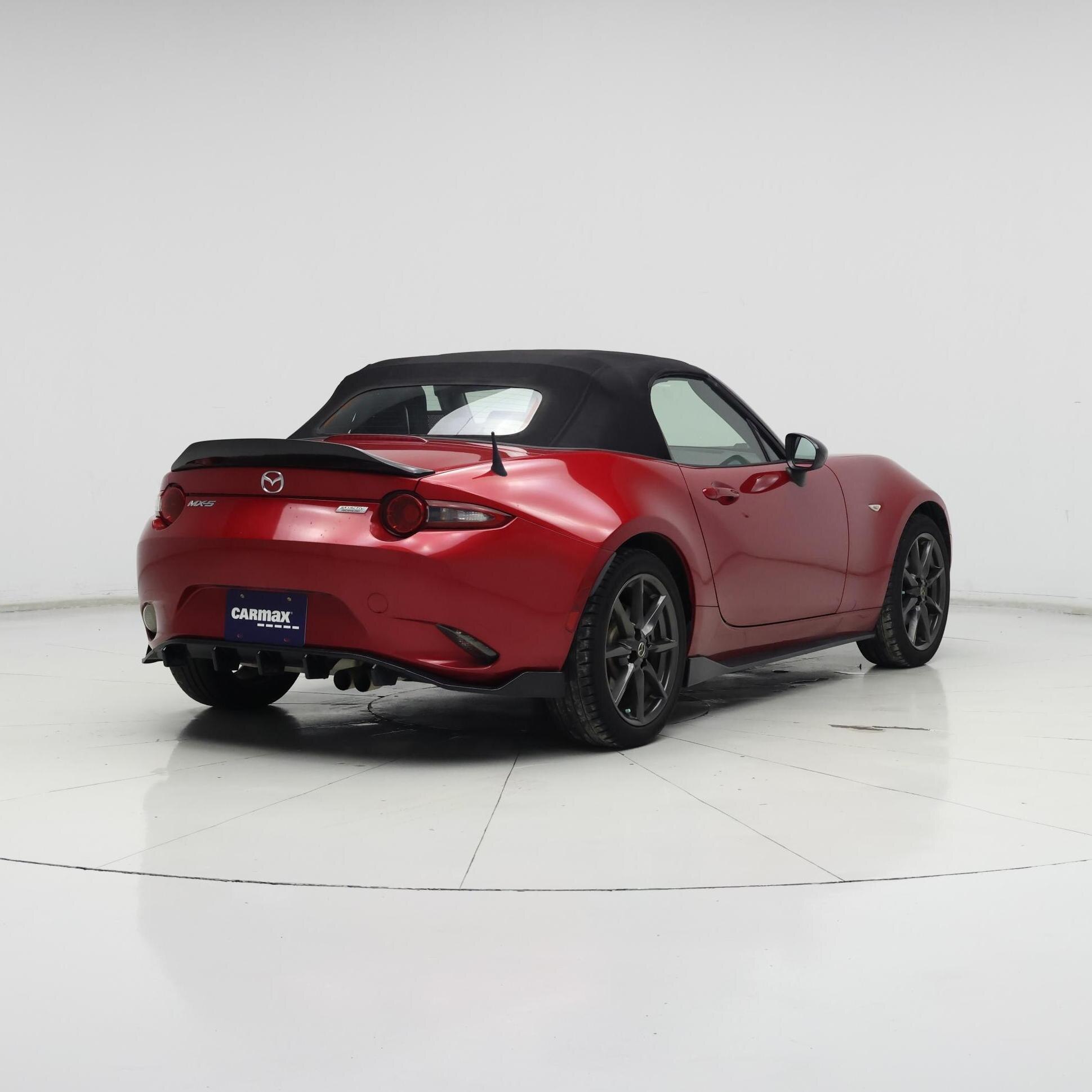 Thumbnail: 2016 Mazda MX-5 Miata - 8