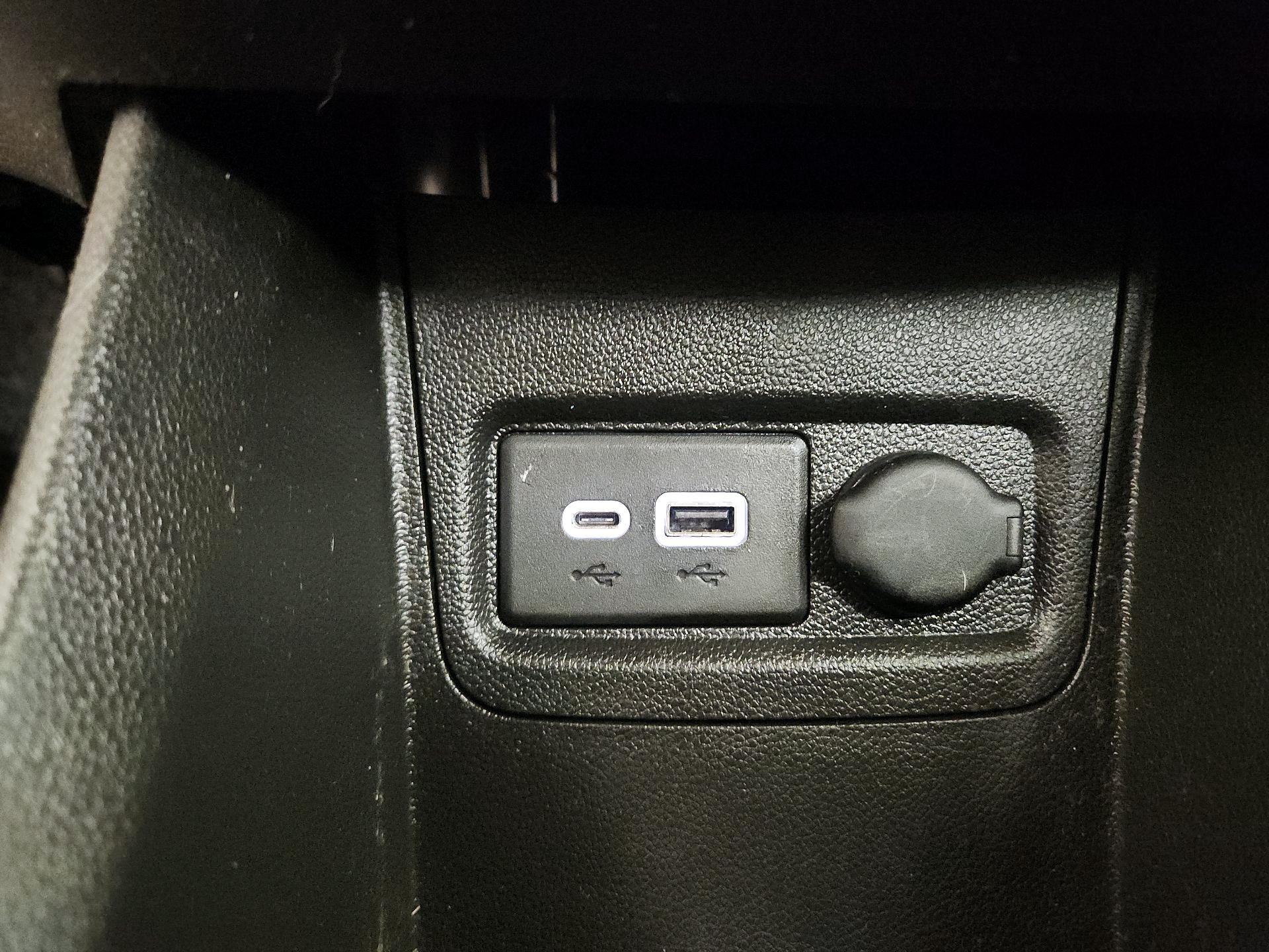 Thumbnail: 2020 Chevrolet Spark - 18