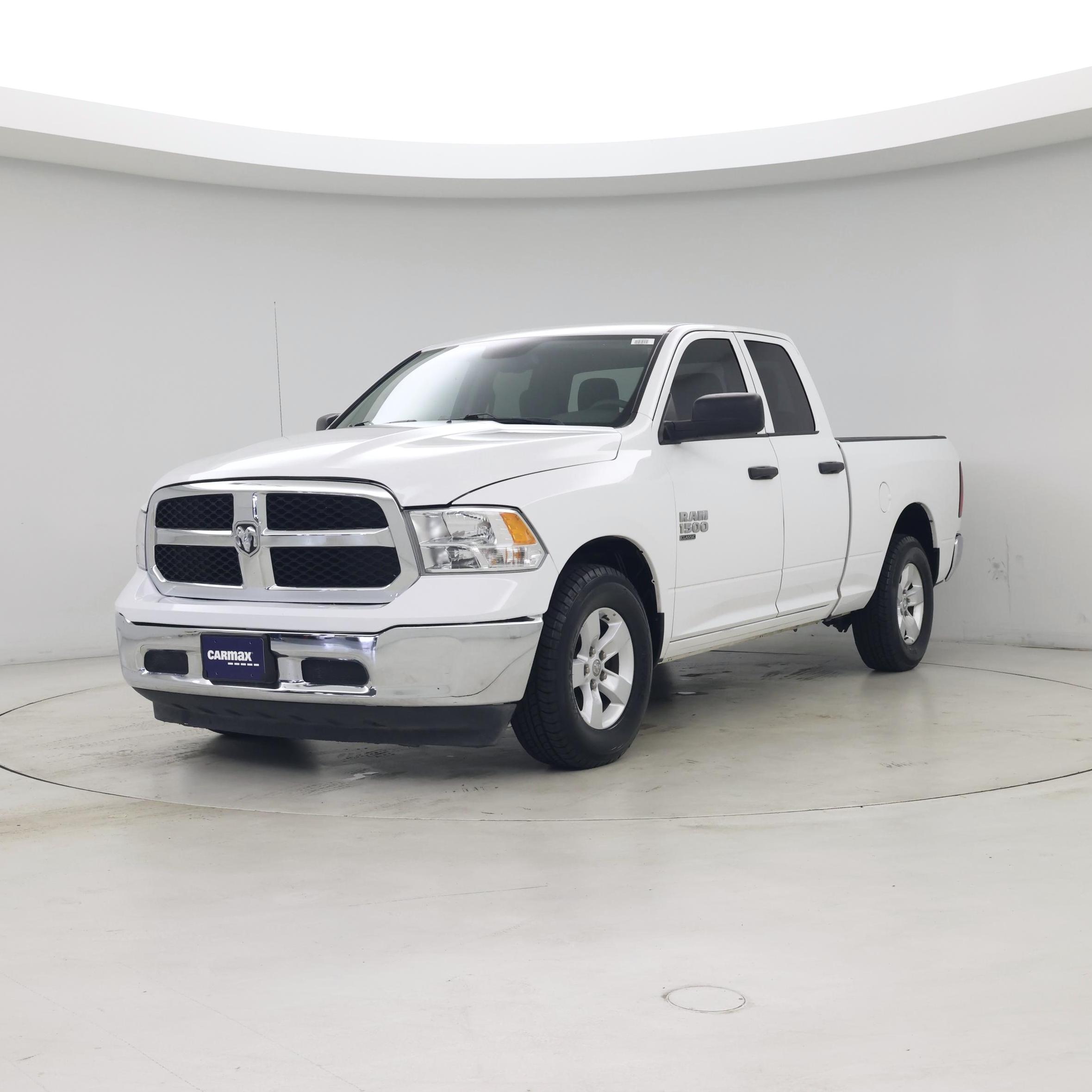 Thumbnail: 2022 RAM 1500 Classic - 4