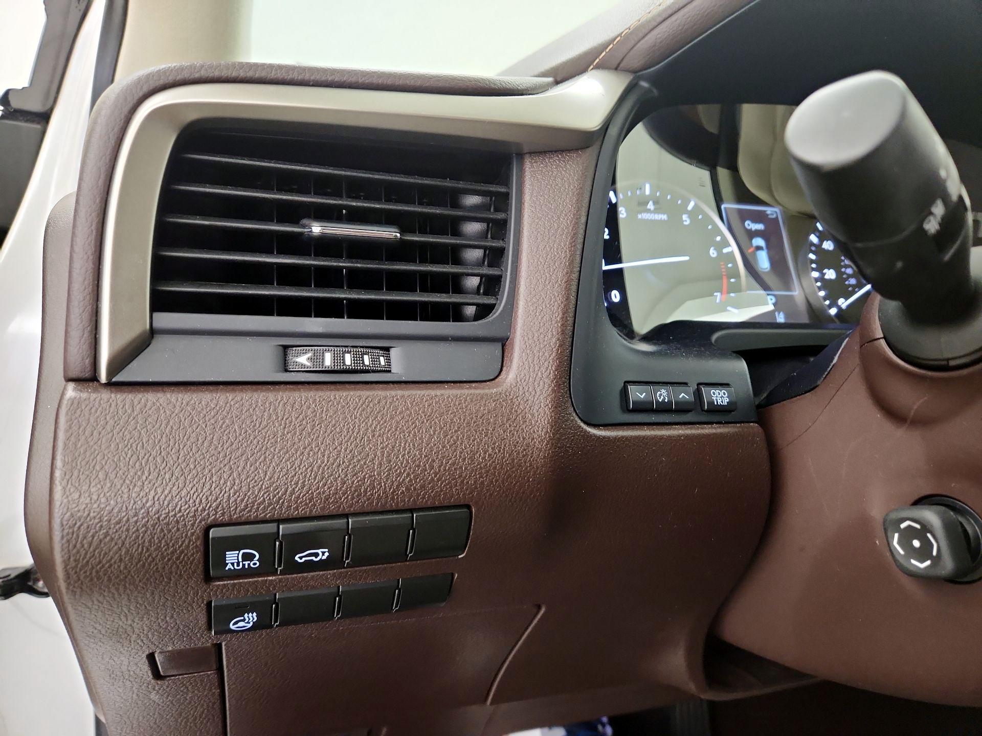 Thumbnail: 2017 Lexus RX - 13