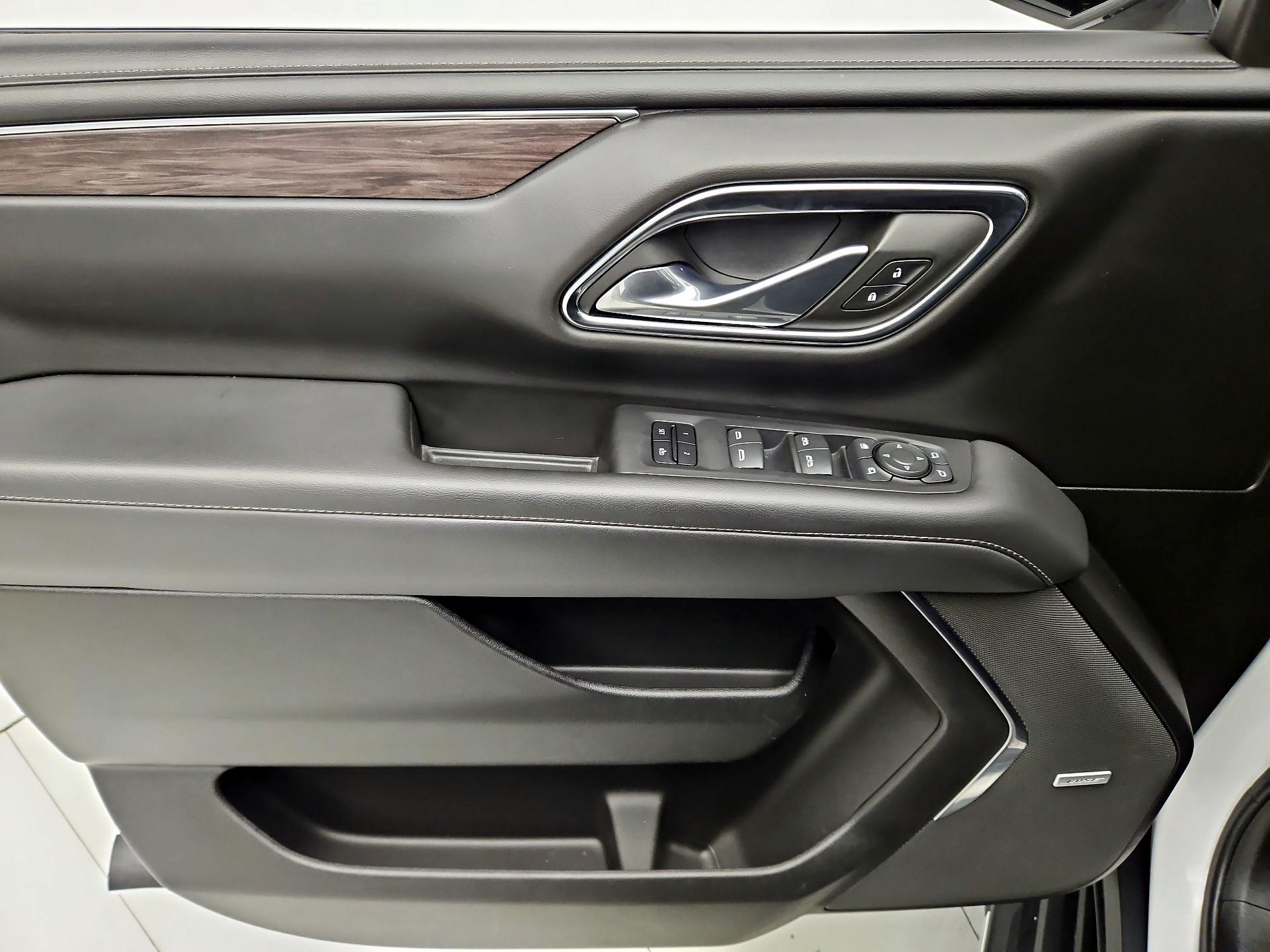 Thumbnail: 2023 Chevrolet Tahoe - 12