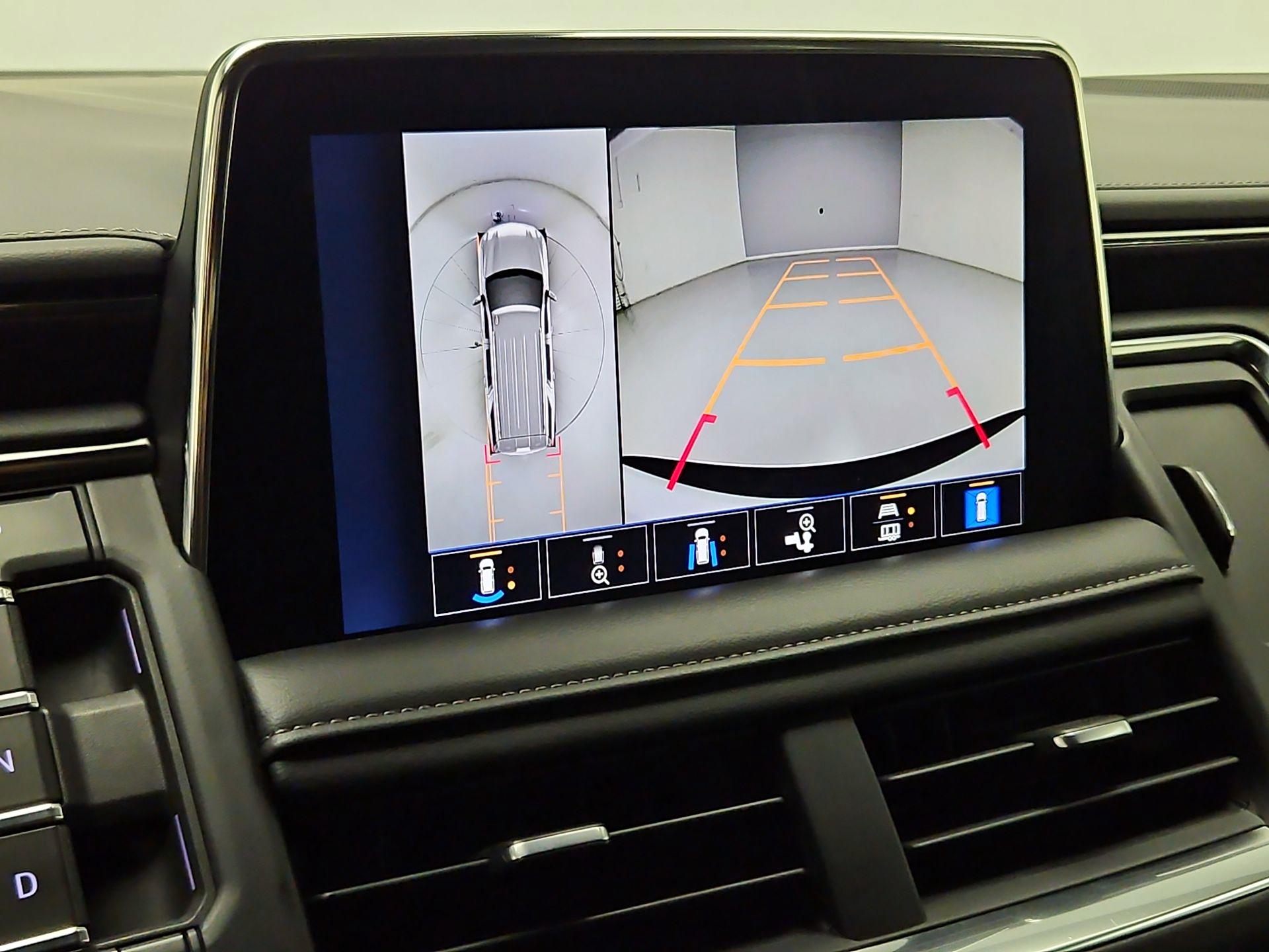 Thumbnail: 2023 Chevrolet Tahoe - 14