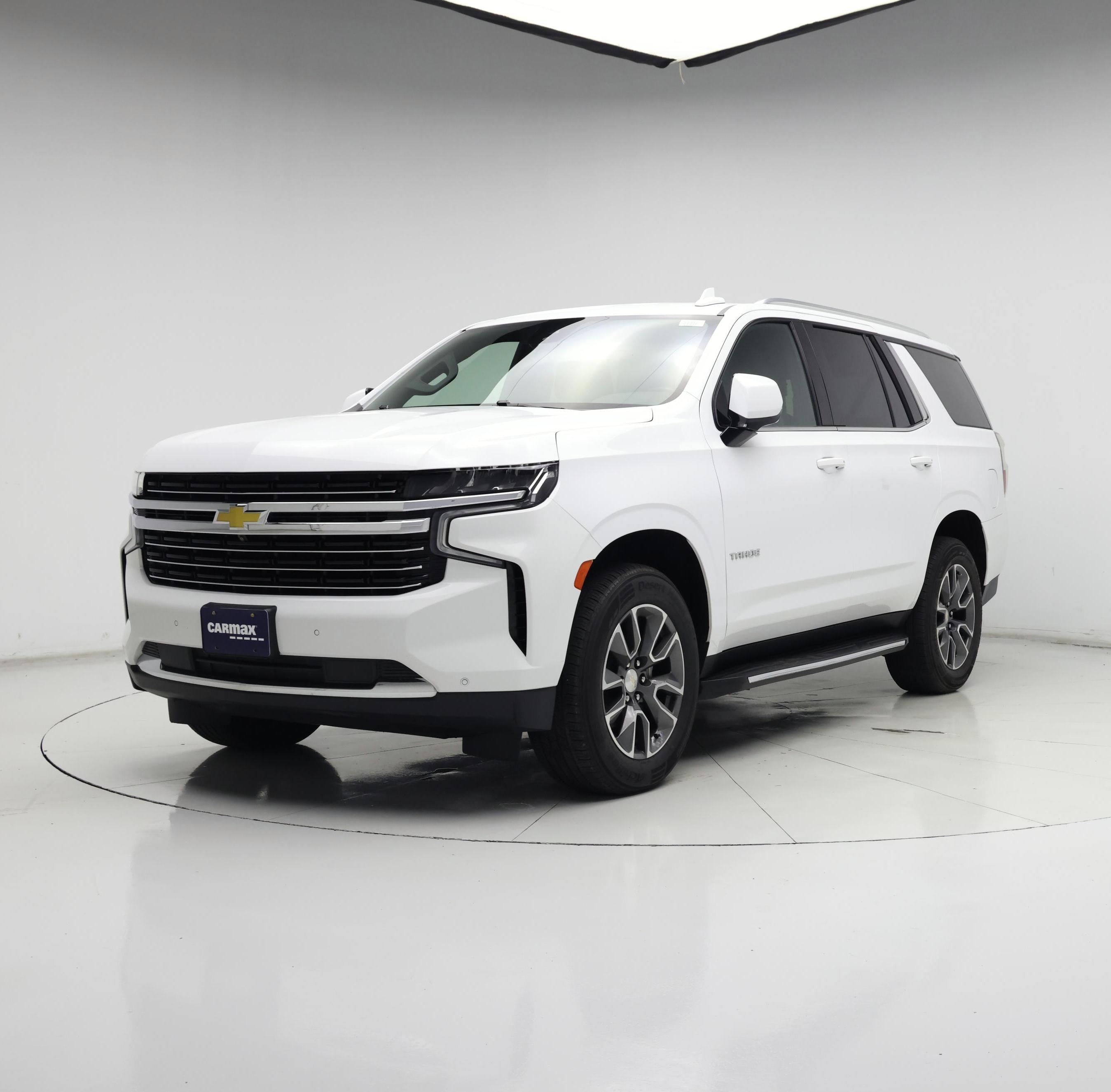 Thumbnail: 2023 Chevrolet Tahoe - 4