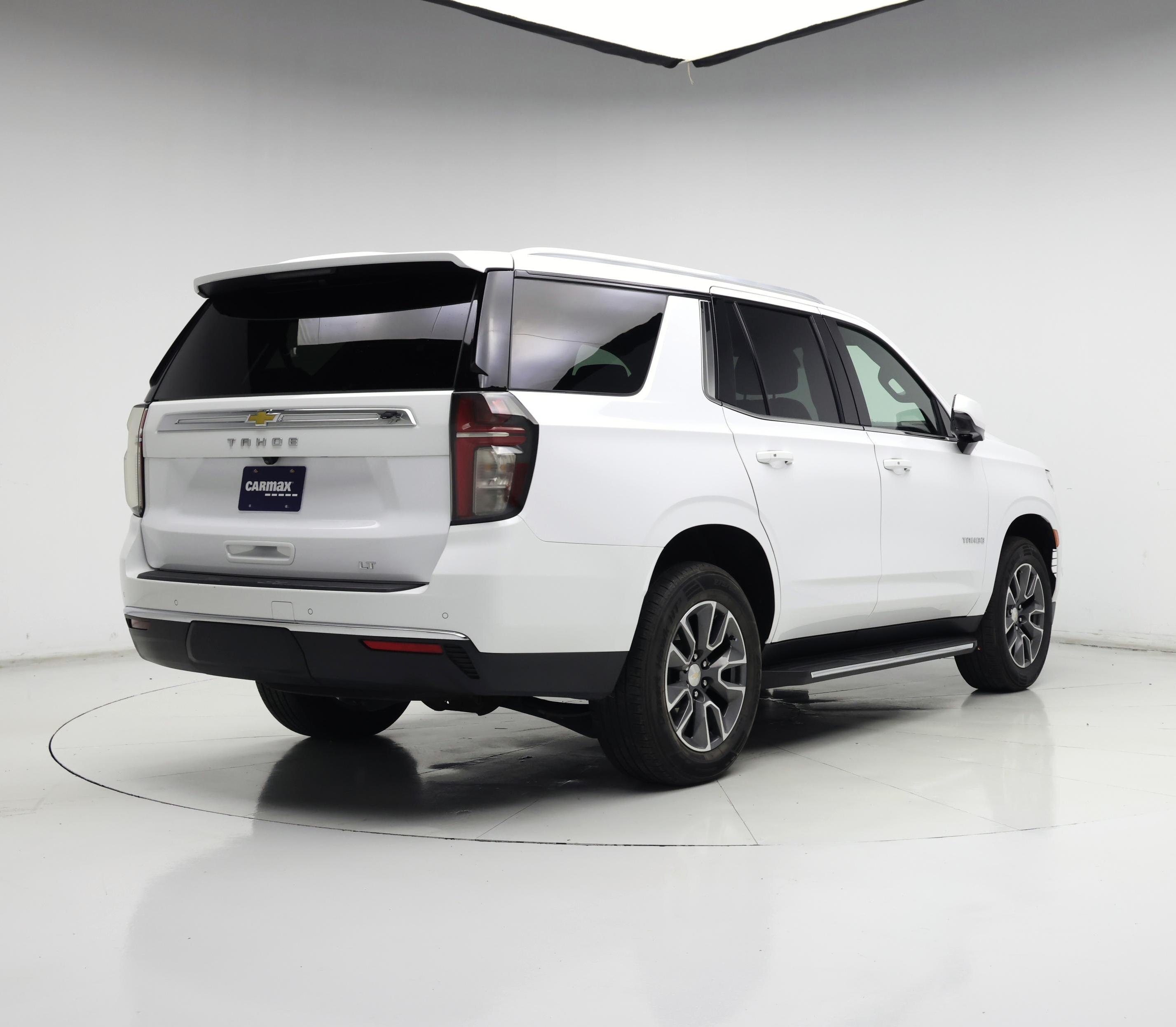 Thumbnail: 2023 Chevrolet Tahoe - 8