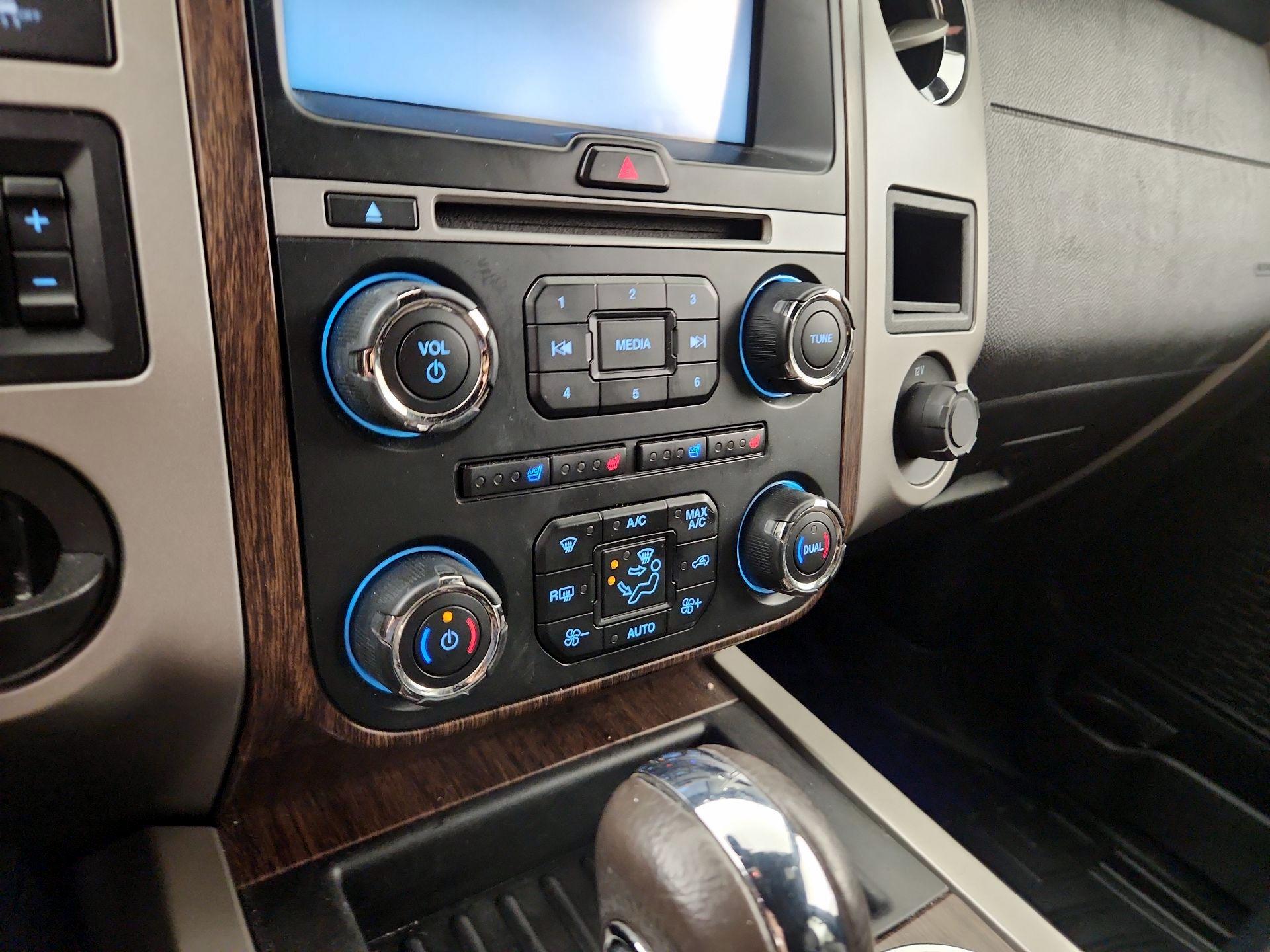 Thumbnail: 2015 Ford Expedition EL - 17