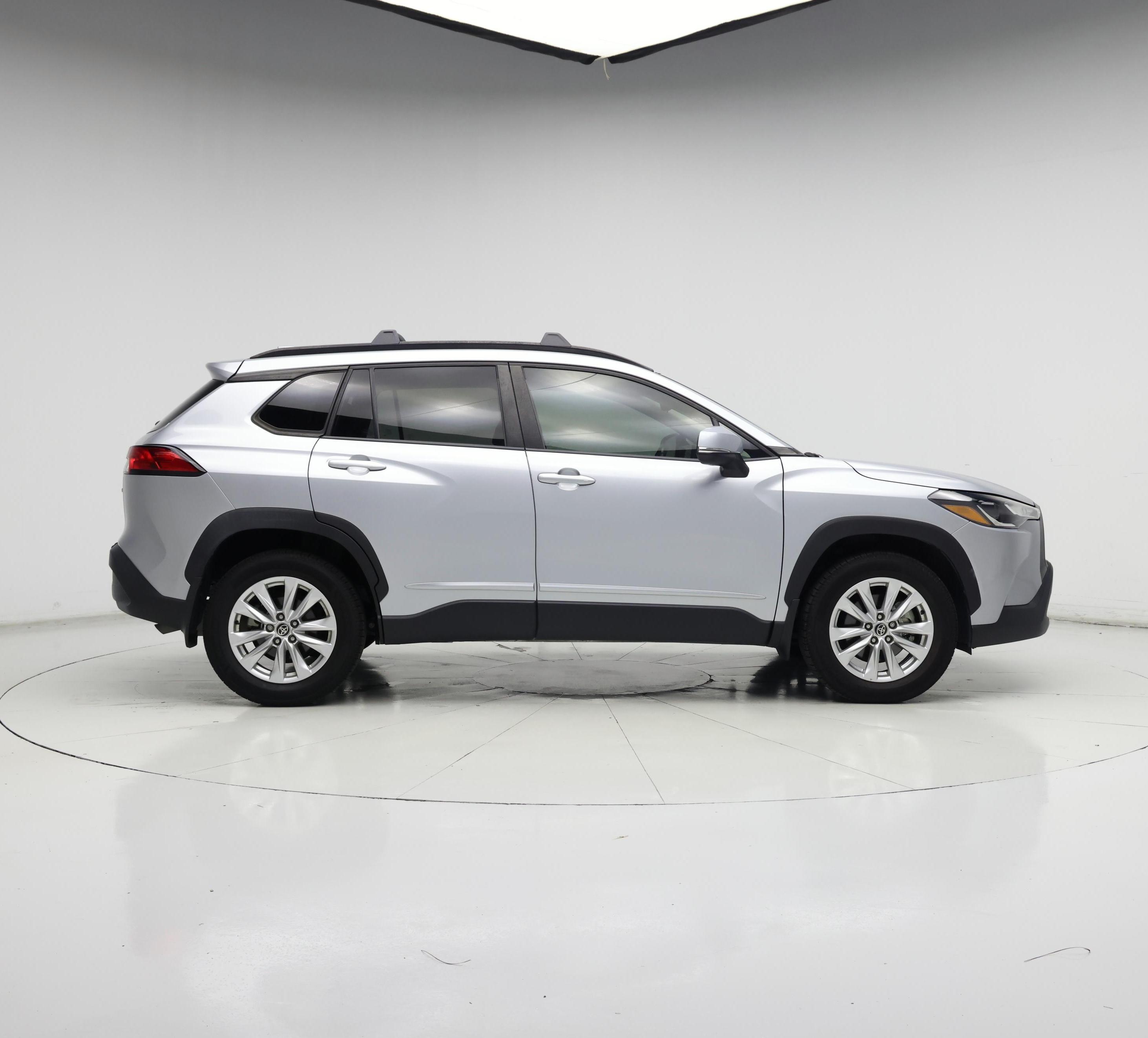 Thumbnail: 2022 Toyota Corolla Cross - 7