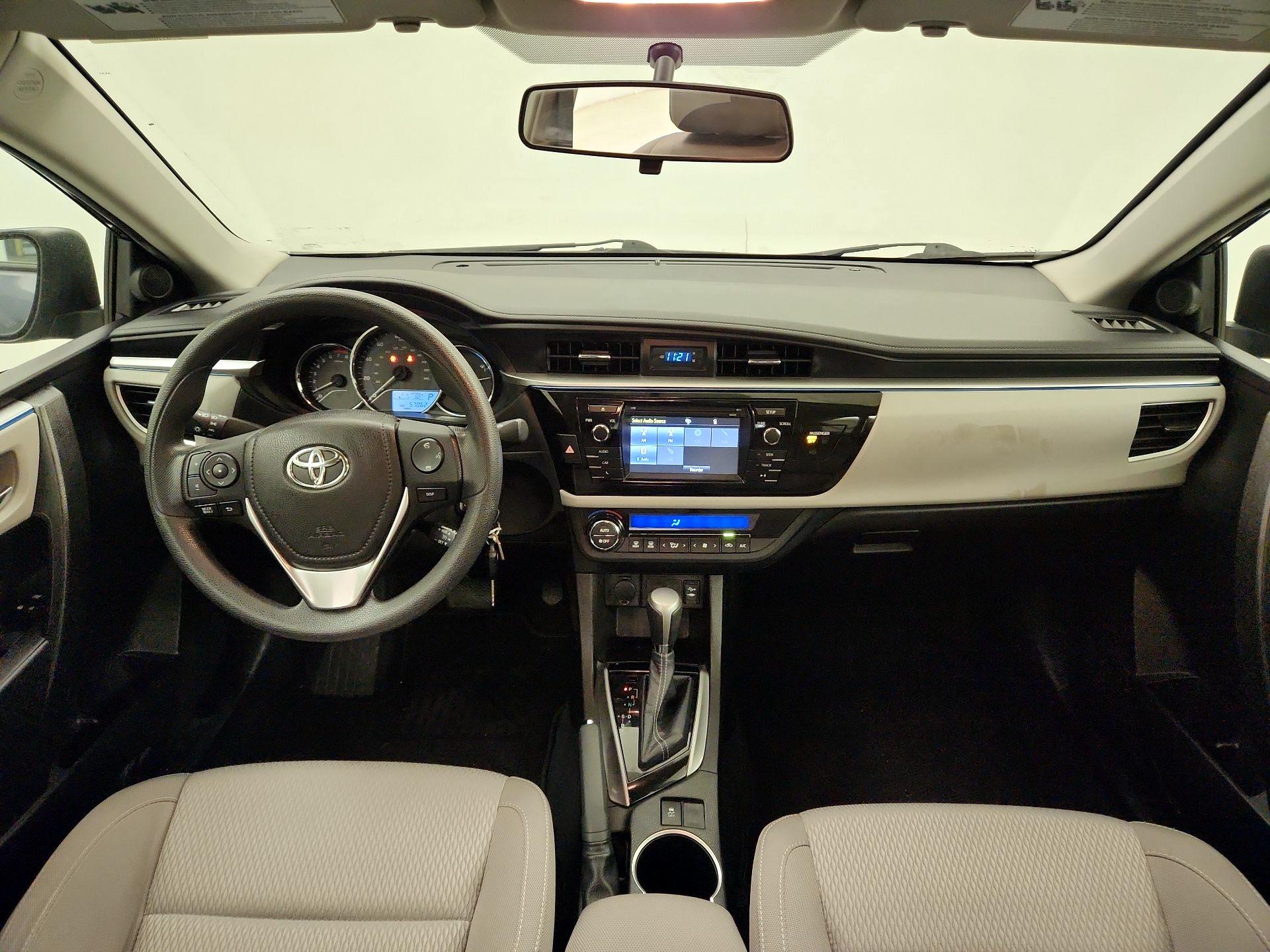 Thumbnail: 2014 Toyota Corolla - 9